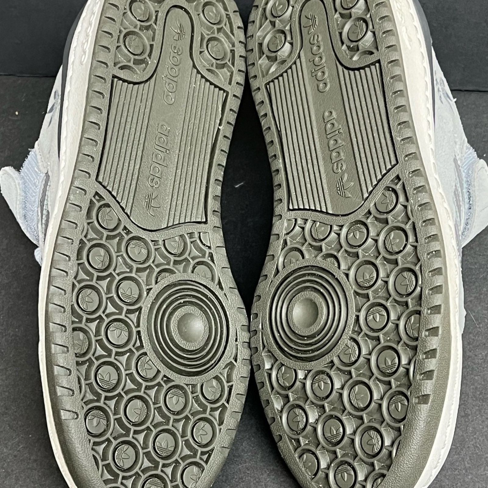 Adidas Adidas Men's Forum 84 Low Home Alone 2 “Pigeon Lady” ID4328 Size US 6.5 / EU 39-40 - 10 Thumbnail