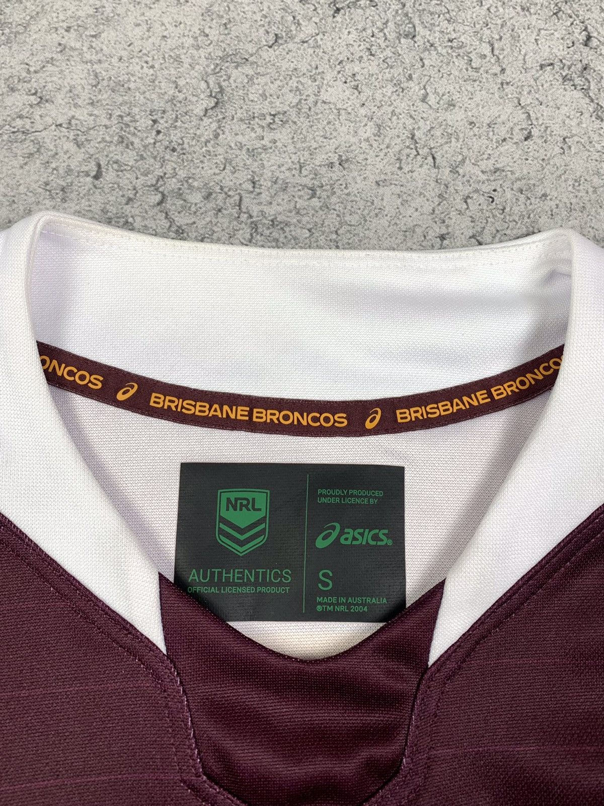 Other Asics Brisbane Broncos NRL 2022 Home Rugby Jersey Size S Size US S / EU 44-46 / 1 - 7 Thumbnail