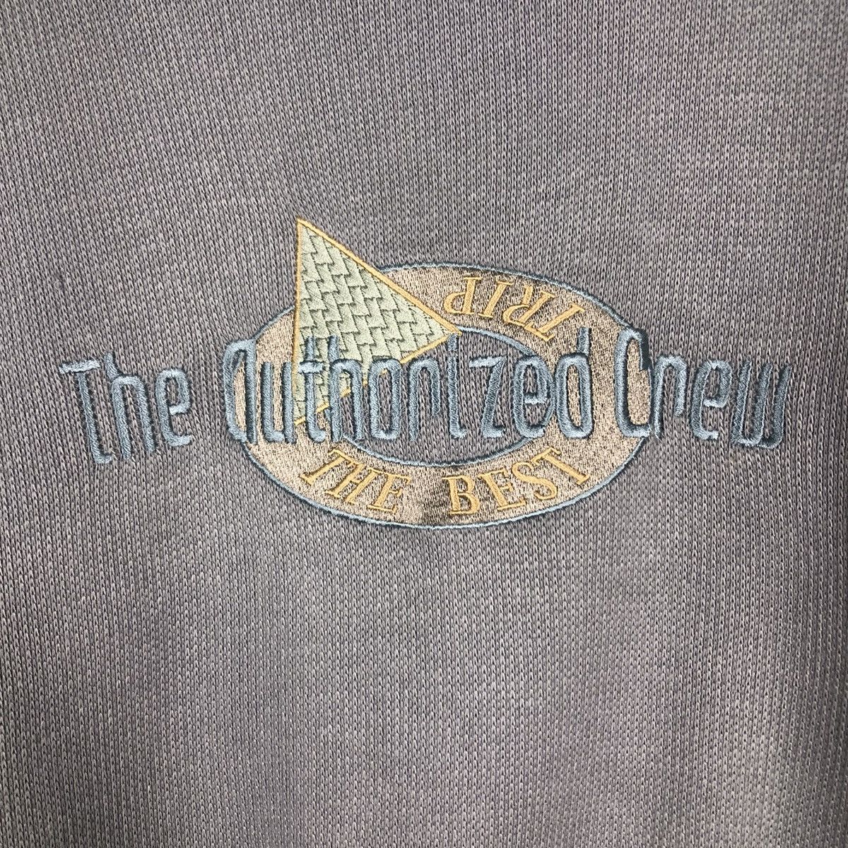 Japanese Brand 🔥Vintage Sweatshirt The Authrized Crew Embroidered Big Logo Size US M / EU 48-50 / 2 - 12 Thumbnail