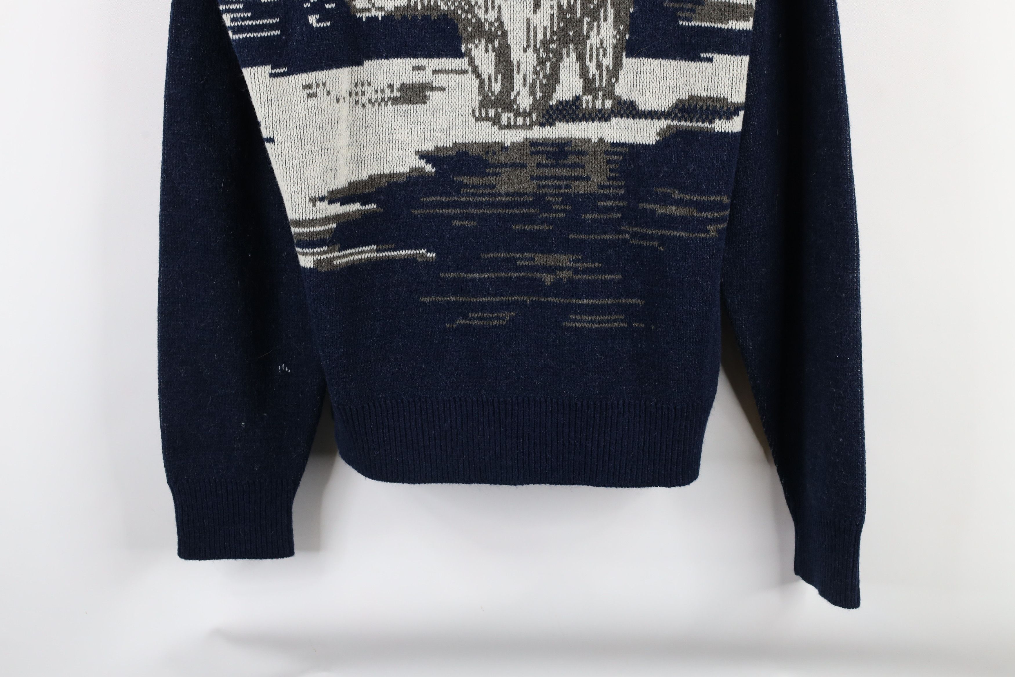 Vintage Vintage 70s Streetwear Bear All Over Print Knit Sweater USA Size US M / EU 48-50 / 2 - 3 Thumbnail