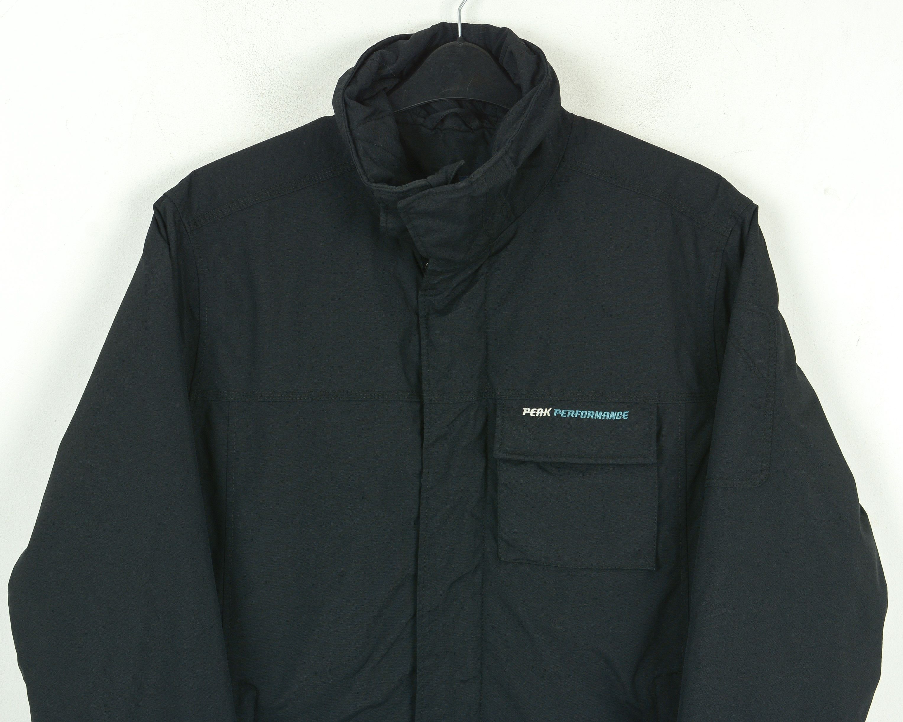 Peak Performance PEAK PERFORMANCE Ridge W Jacket Coat Windbreaker Insulated Size US M / EU 48-50 / 2 - 2 Thumbnail