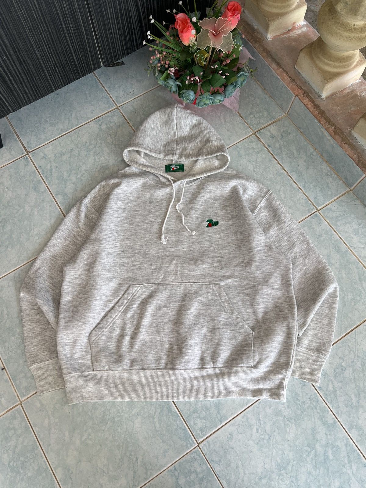 Japanese Brand VINTAGE 7UP HOODIE EMBROIDERY LOGO Size US XL / EU 56 / 4 - 1 Thumbnail