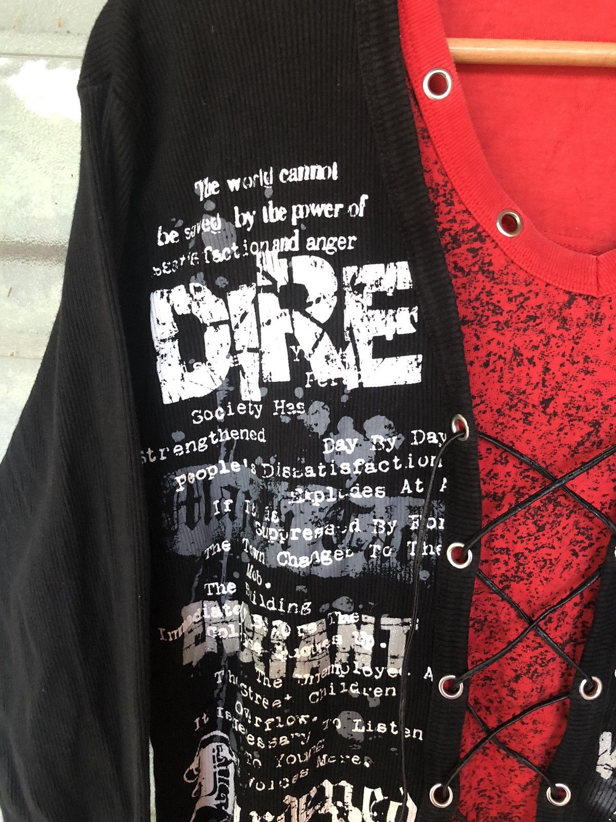 Japanese Brand Vintage Japanese Brand Punk Design Shirt Tee Size US L / EU 52-54 / 3 - 5 Thumbnail