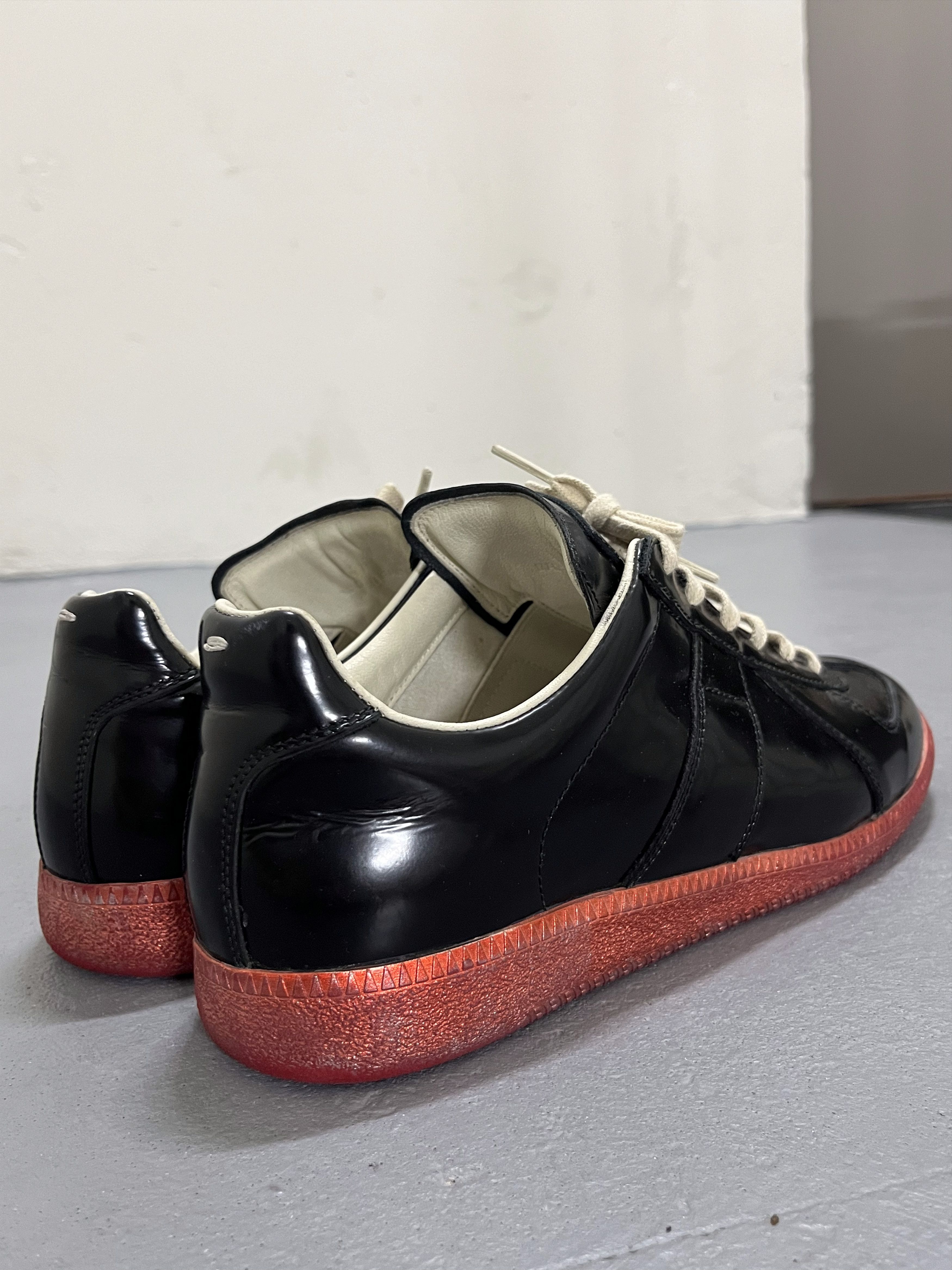 Maison Margiela Maison Margiela Replica GATs black gloss Size US 8 / EU 41 - 2 Thumbnail