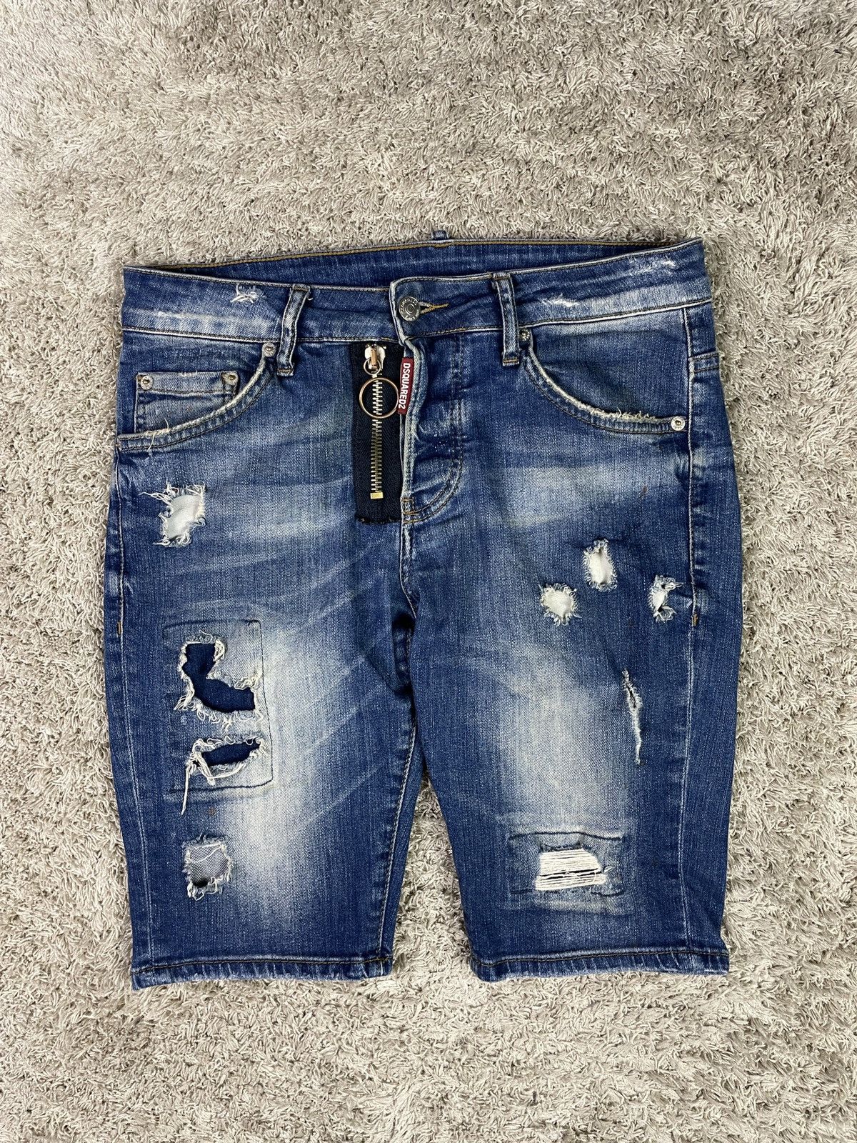 Dsquared2 Dsquared 2 Distressed Denim Shorts Size US 28 / EU 44 - 1 Thumbnail