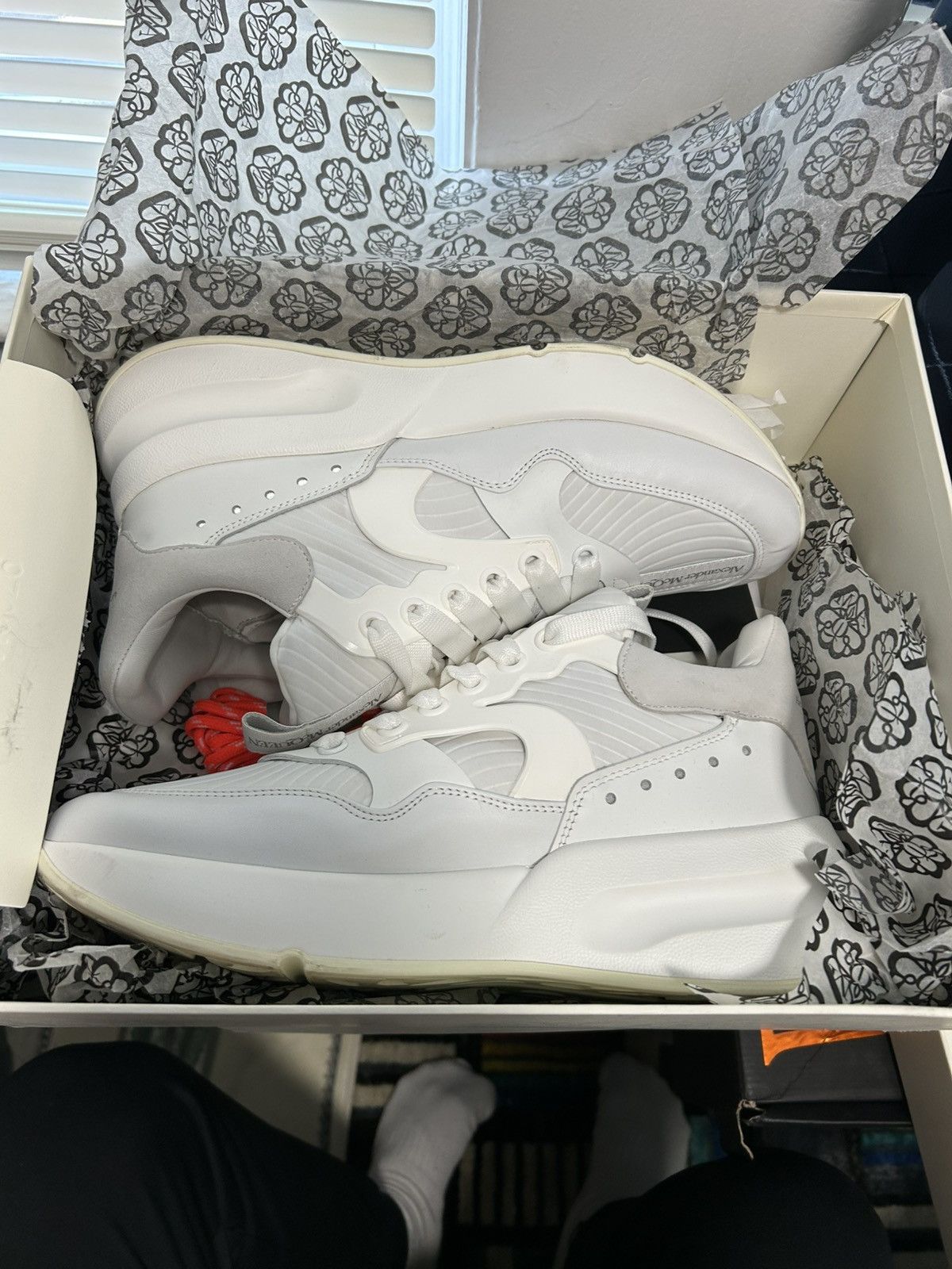 Alexander McQueen Alexander mcqueens Size US 9.5 / EU 42-43 - 1 Thumbnail