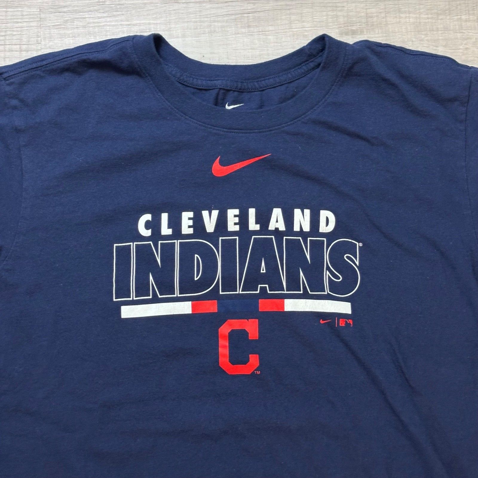 Nike Nike Cleveland Indians Color Bar Short Sleeve Tee XL Swoosh Size US XL / EU 56 / 4 - 5 Thumbnail