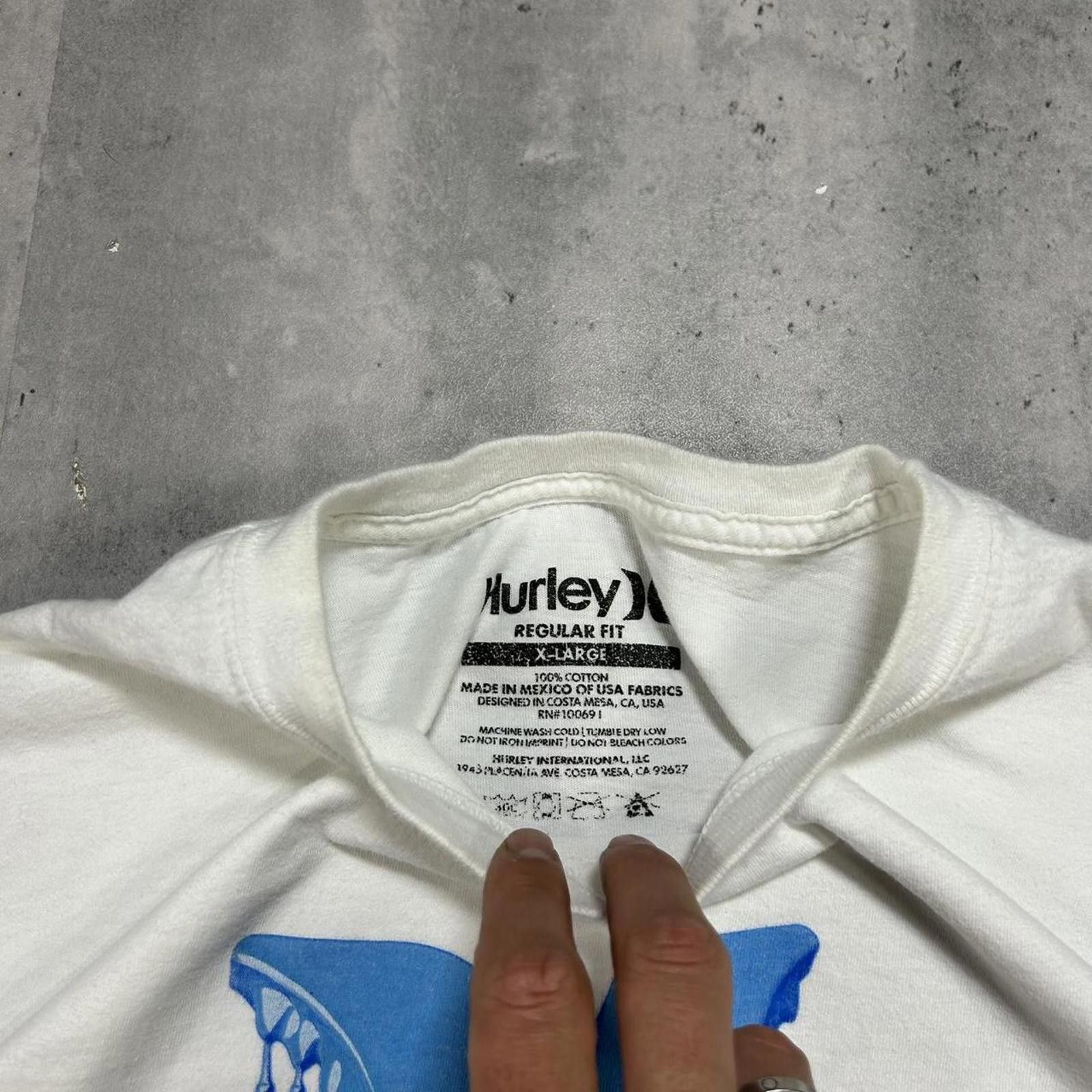 Hurley Y2K White Hurley 3D Logo Print T-Shirt Size US XL / EU 56 / 4 - 5 Thumbnail