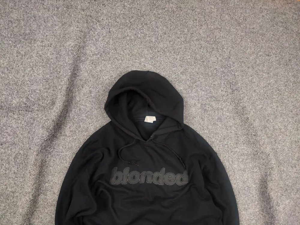 Vintage Blonded Gildan Black Logo Hoodie Vintage Frank Ocean Style Size US M / EU 48-50 / 2 - 1 Thumbnail