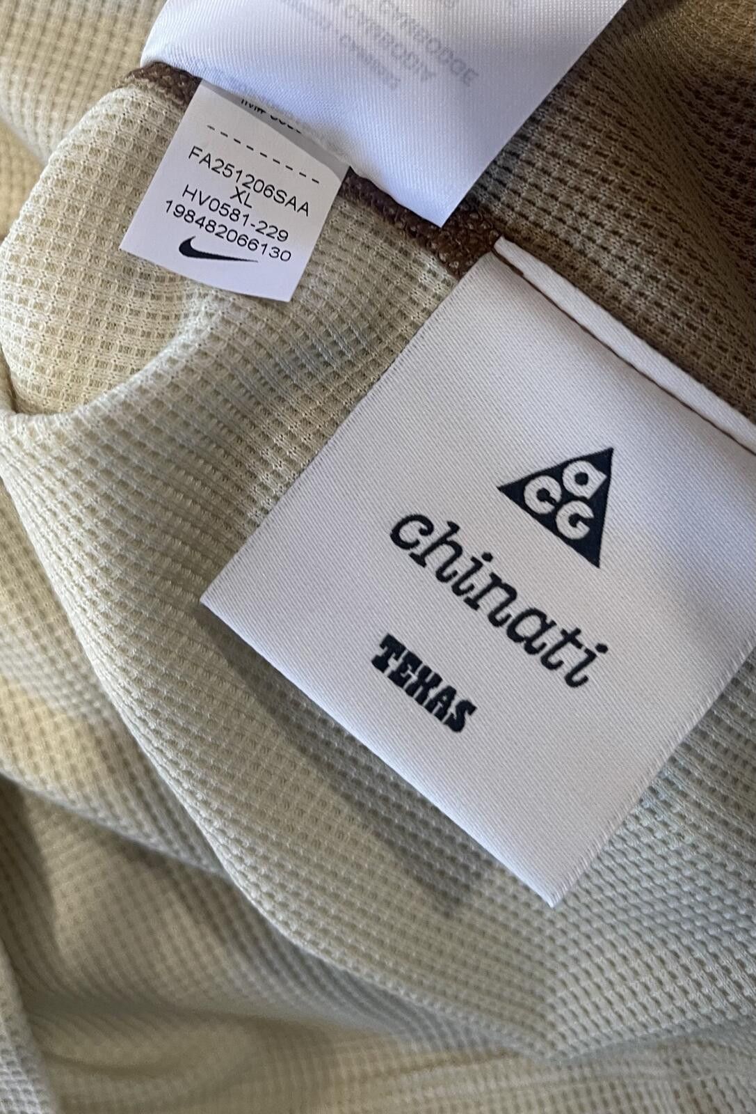 Nike ACG Nike ACG Women's XL Beige and Brown Waffle Knit Short Sleeve Size XL / US 12-14 / IT 48-50 - 5 Thumbnail