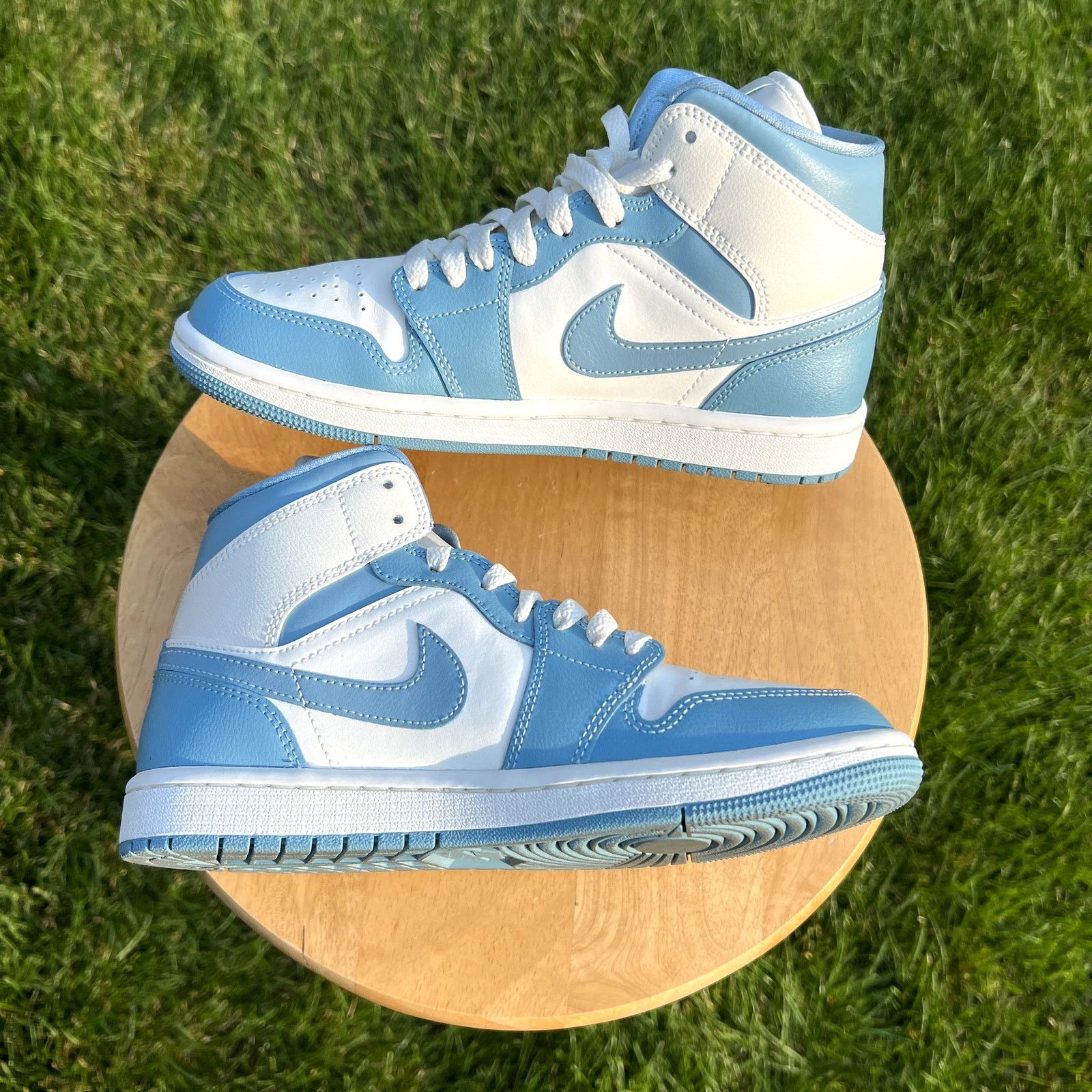 Jordan Brand × Nike Size 7 - Nike Air Jordan 1 Mid University Blue Women's Shoes Size US 7 / IT 37 - 3 Thumbnail