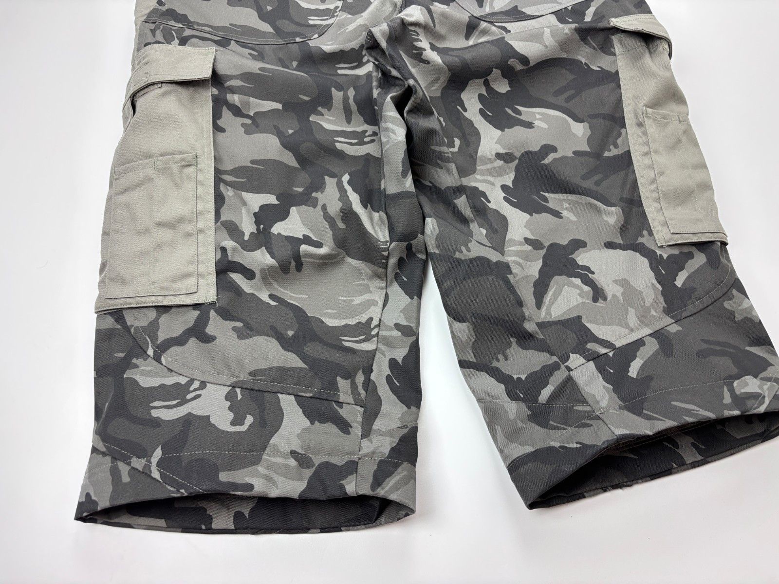 Other Engelbert Strauss Camouflage Cargo Shorts Workwear 34 Size US 34 / EU 50 - 7 Thumbnail