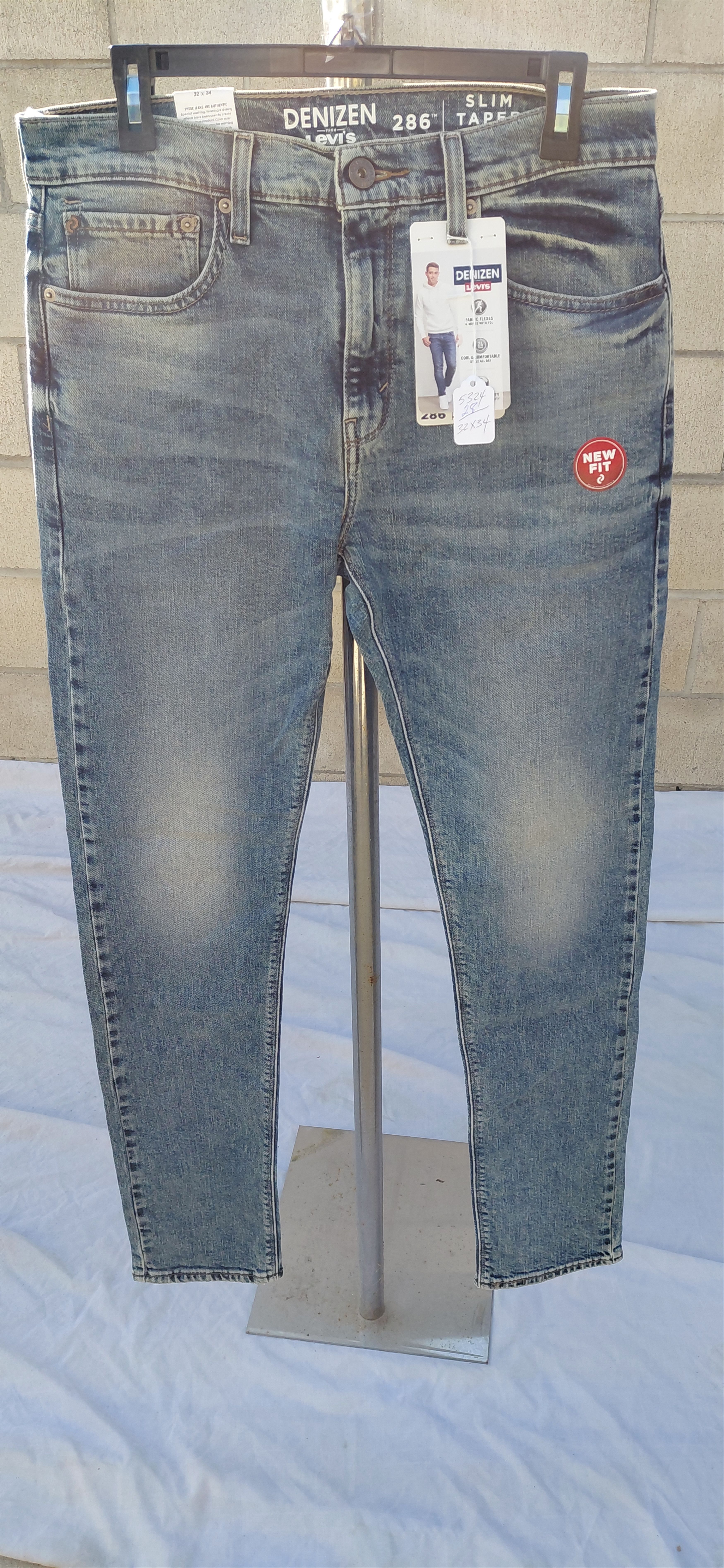 Denizen 532428.....Denizen Levis Slim Tapered Fit Jeans Size 32X34 Size US 32 / EU 48 - 1 Thumbnail