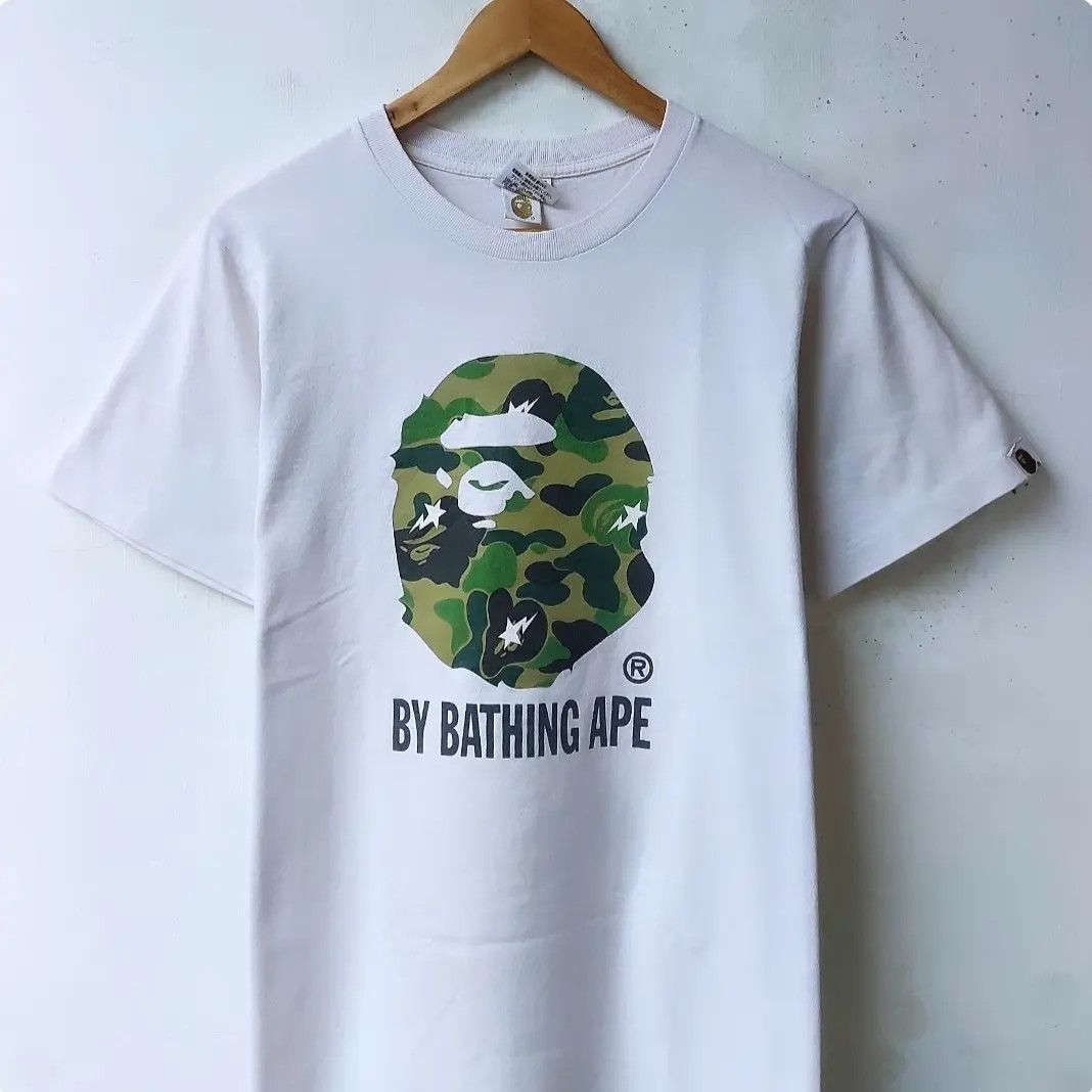 Bape Bape Head Green Camo Tshirt Size US S / EU 44-46 / 1 - 2 Thumbnail