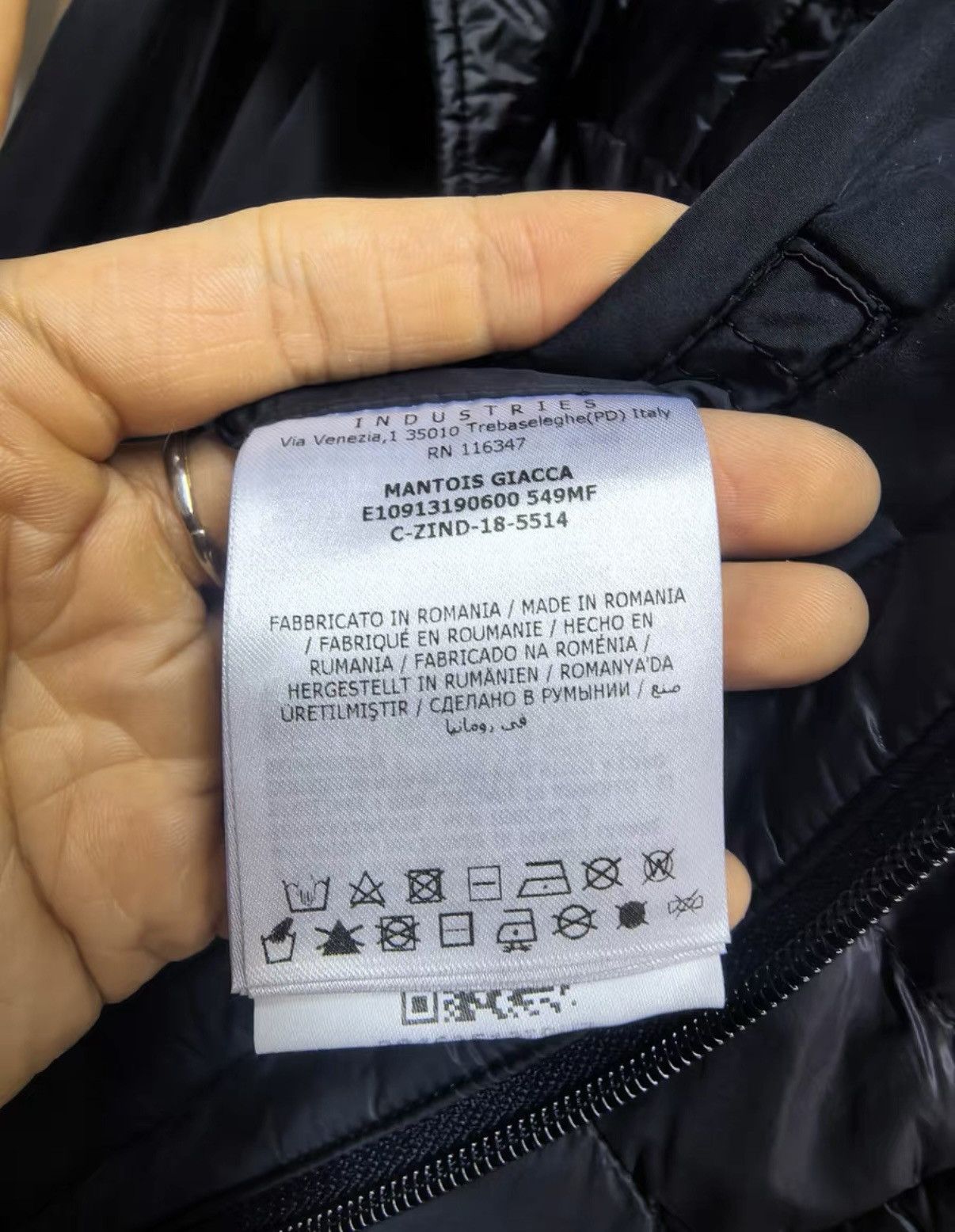 Moncler Moncler Black Down Coat Size US XL / EU 56 / 4 - 8 Thumbnail