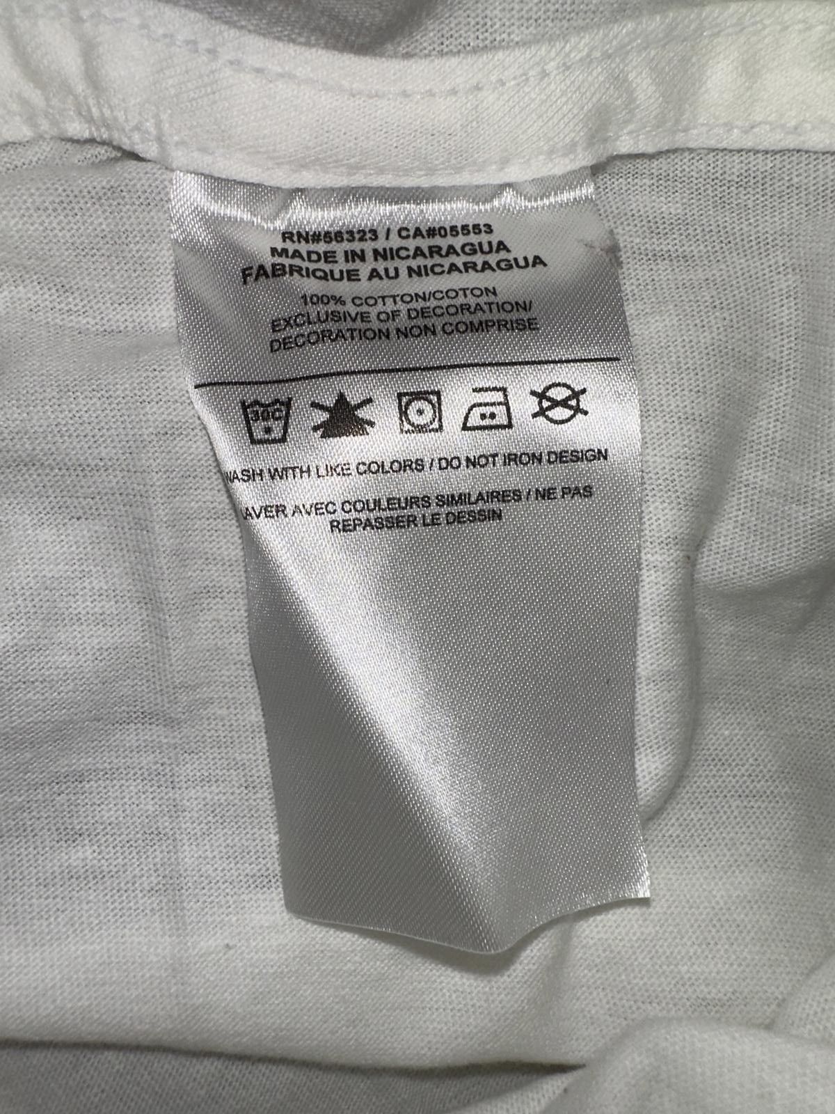 Nike Nike Men’s NBA Brooklyn Nets Notorious B.I.G Biggie Smalls White T-Shirt Size US M / EU 48-50 / 2 - 5 Thumbnail