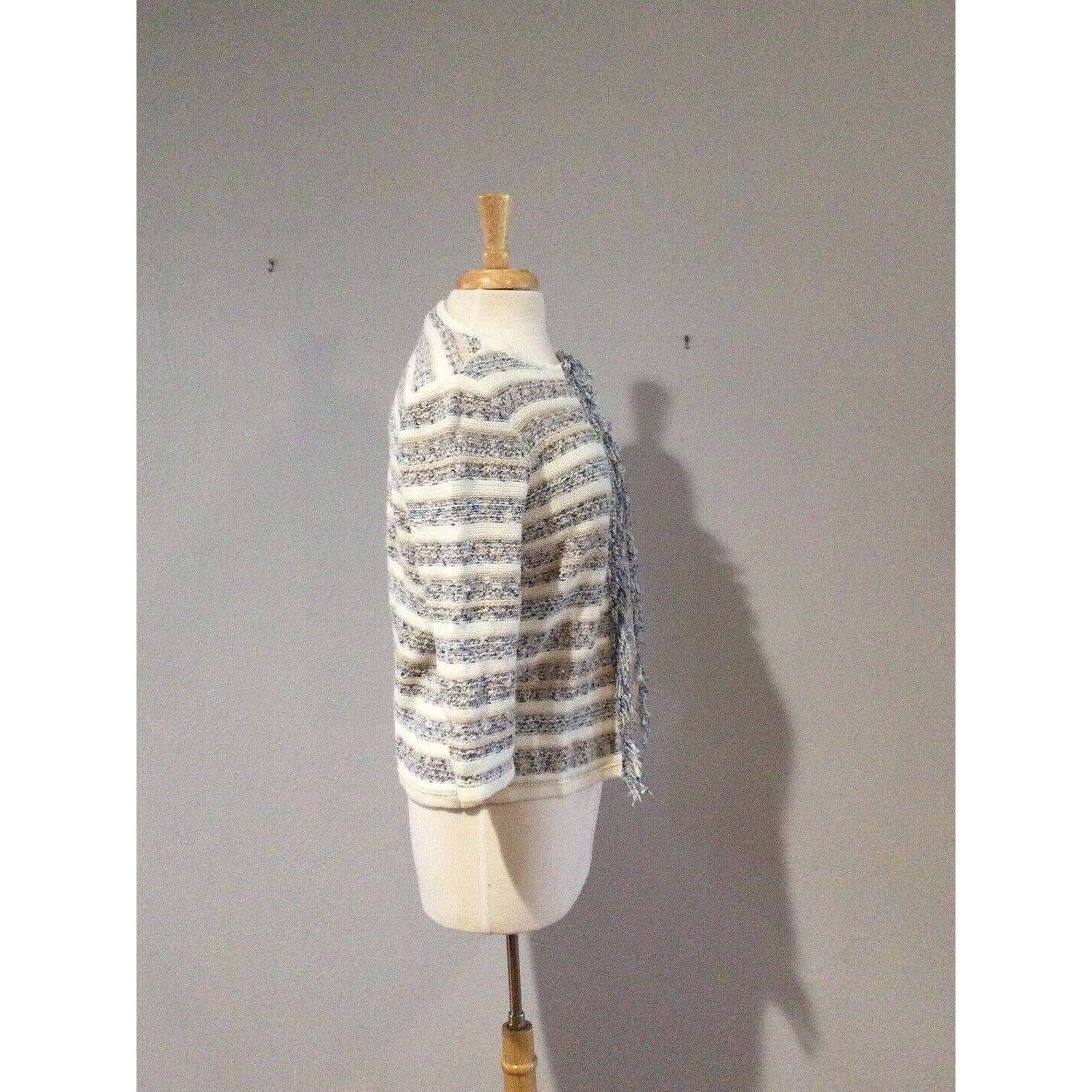 Chicos Chico's Fringe Tan Blue & White Knit Cardigan Size 0/S/4 Size S / US 4 / IT 40 - 8 Thumbnail