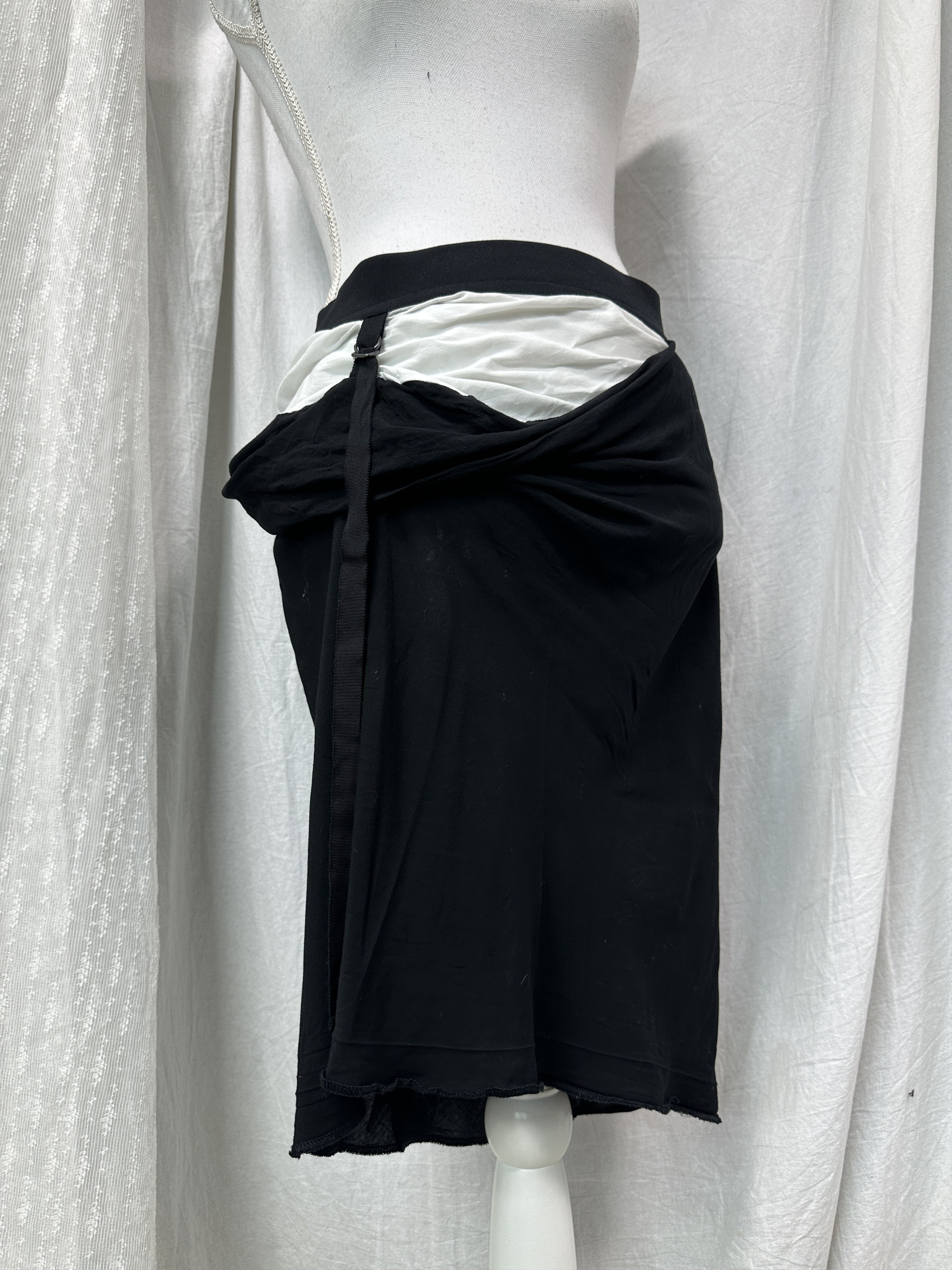 Ann Demeulemeester Vintage Avant Garde Viscose Ann Demeulemeester Skirt Y2K Size 26" / US 2 / IT 38 - 1 Thumbnail