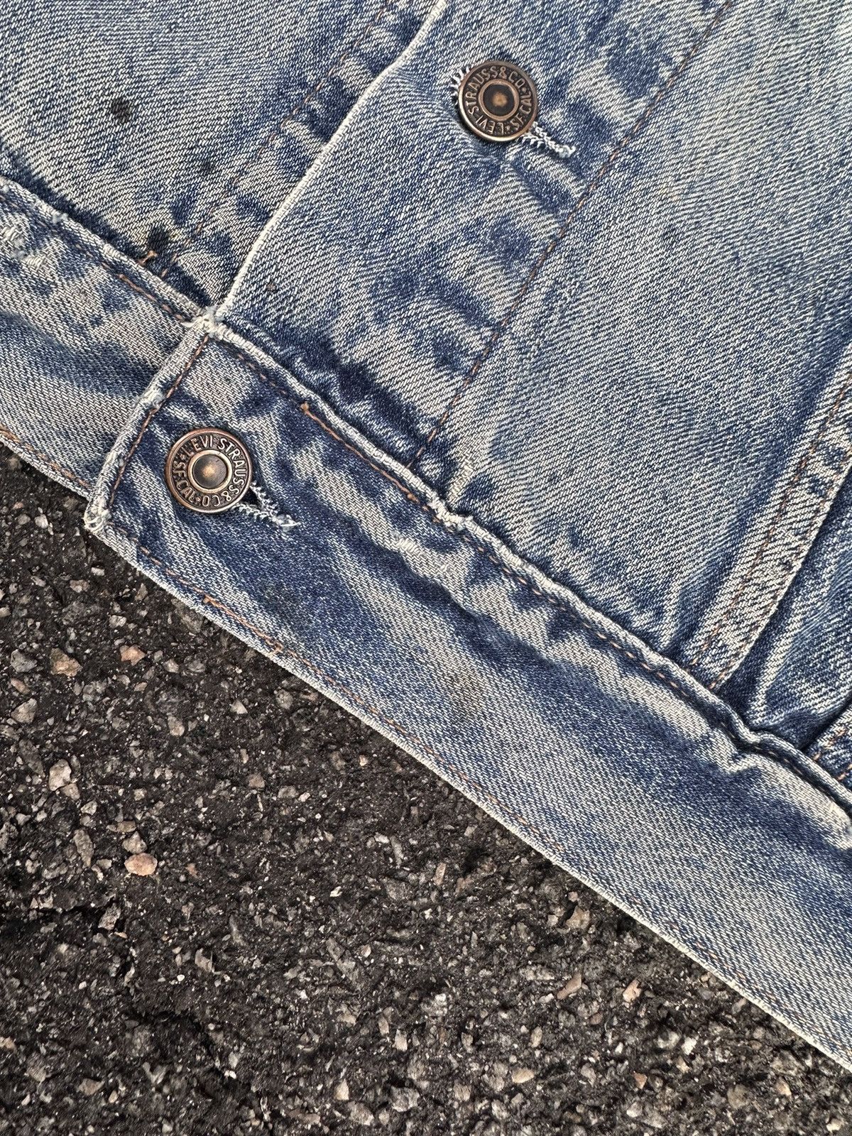 Levi's Vintage Clothing Vintage Levis Denim jacket VERY RARE!!! Jeans USA distressed Size US L / EU 52-54 / 3 - 8 Thumbnail