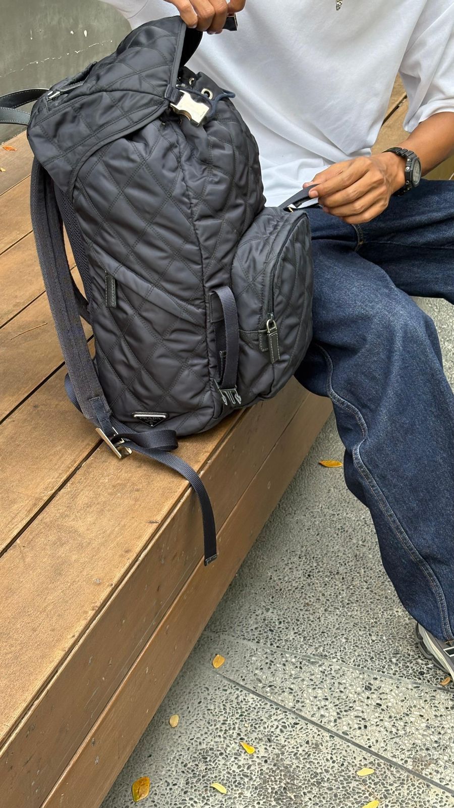 Prada Prada Quilted triangle logo backpack Size ONE SIZE - 13 Thumbnail