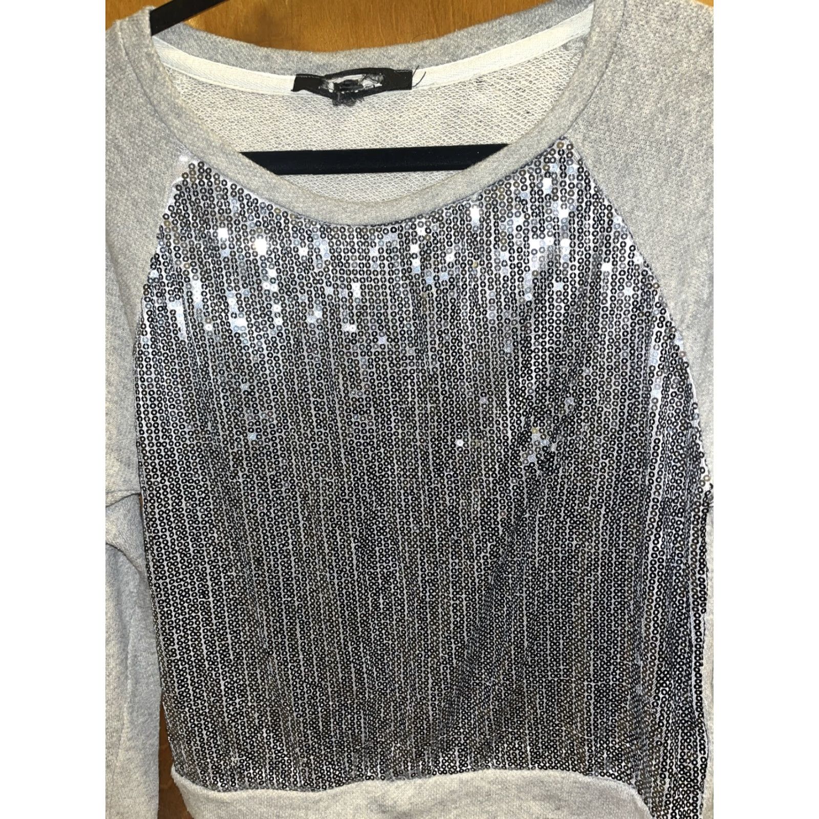 Forever 21 Forever 21 Gray Sequin Covered Front Womens Sweatshirt Size S Size S / US 4 / IT 40 - 2 Thumbnail