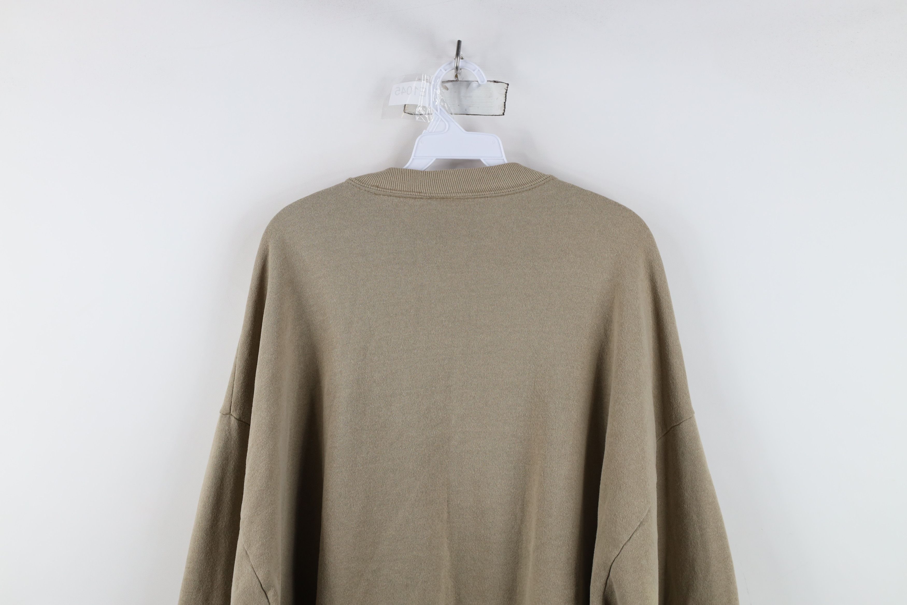 Vintage Vintage 90s Streetwear Crewneck Sweatshirt Beige Khaki USA Size US XXL / EU 58 / 5 - 12 Thumbnail