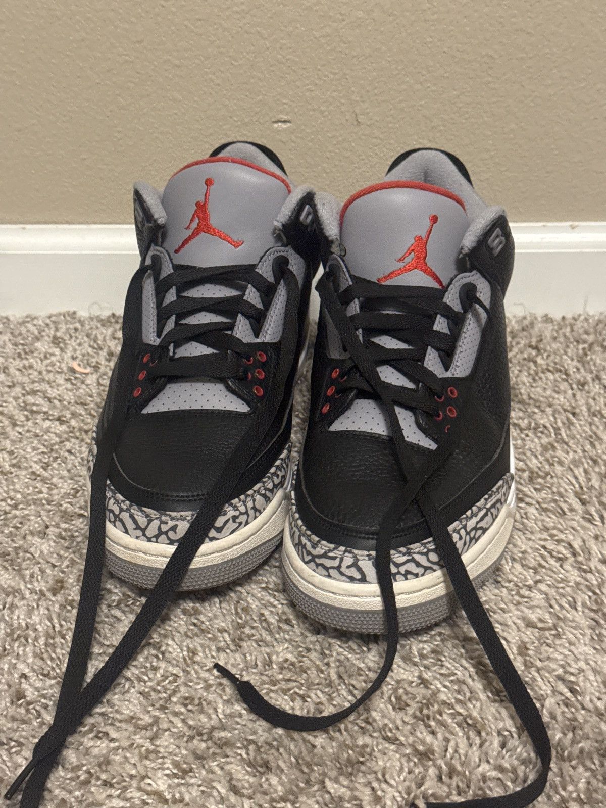 Jordan Brand Jordan Retro 3 Black Cement Size 10.5 Size US 10.5 / EU 43-44 - 5 Thumbnail