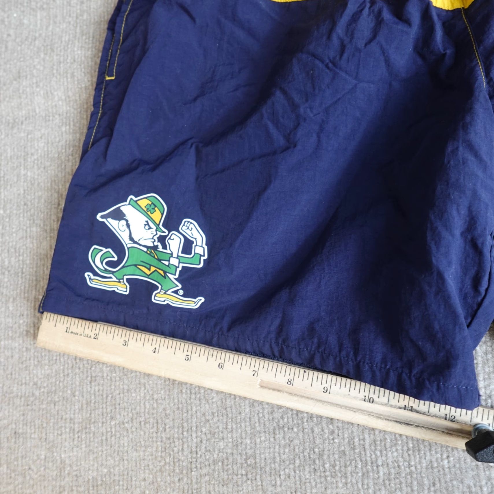 Mitchell & Ness Mitchell & Ness Shorts Mens L Blue Drawstring Fighting Irish Notre Dame Size US 33 - 6 Thumbnail