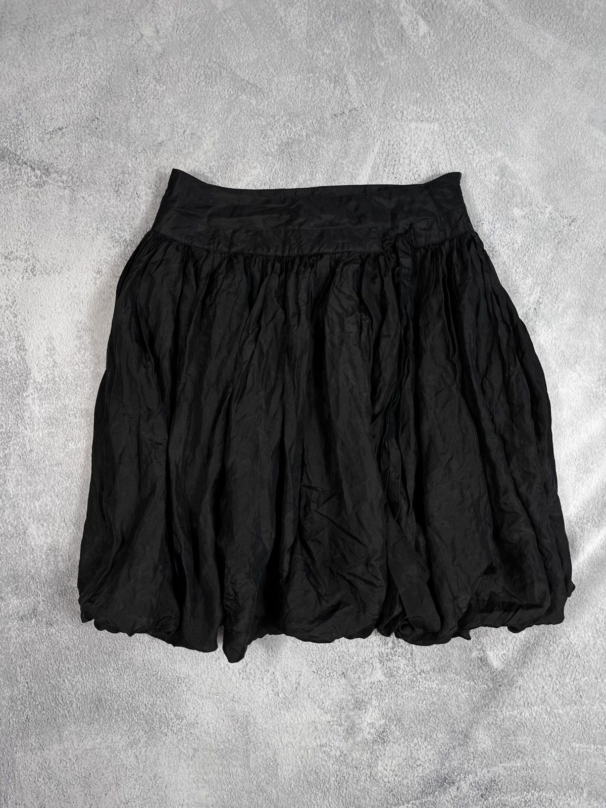 Vintage Vintage Y2K midi opium gothic lush midi skirt avant garde Size 28" / US 6 / IT 42 - 1 Thumbnail