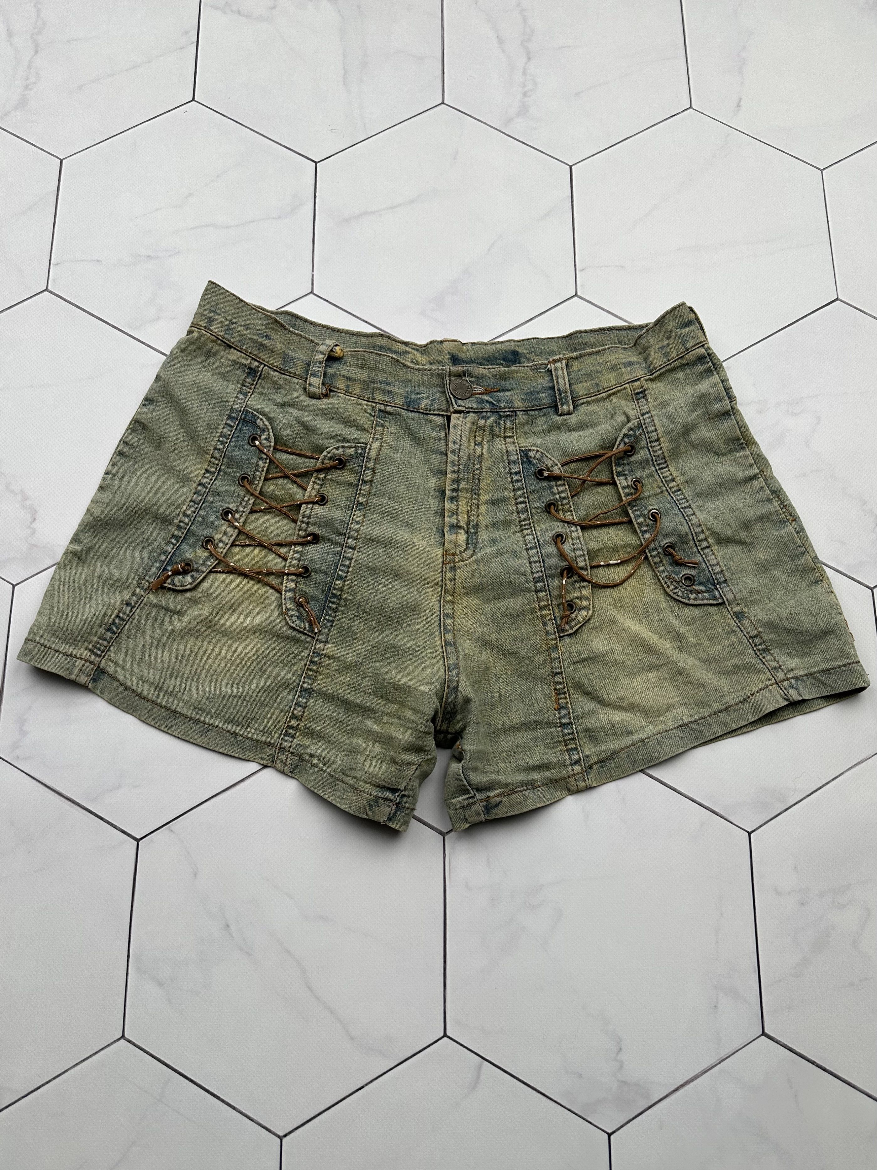 Japanese Brand × Vintage Vintage Faded Bondage Mini Shorts Size 28" / US 6 / IT 42 - 1 Thumbnail