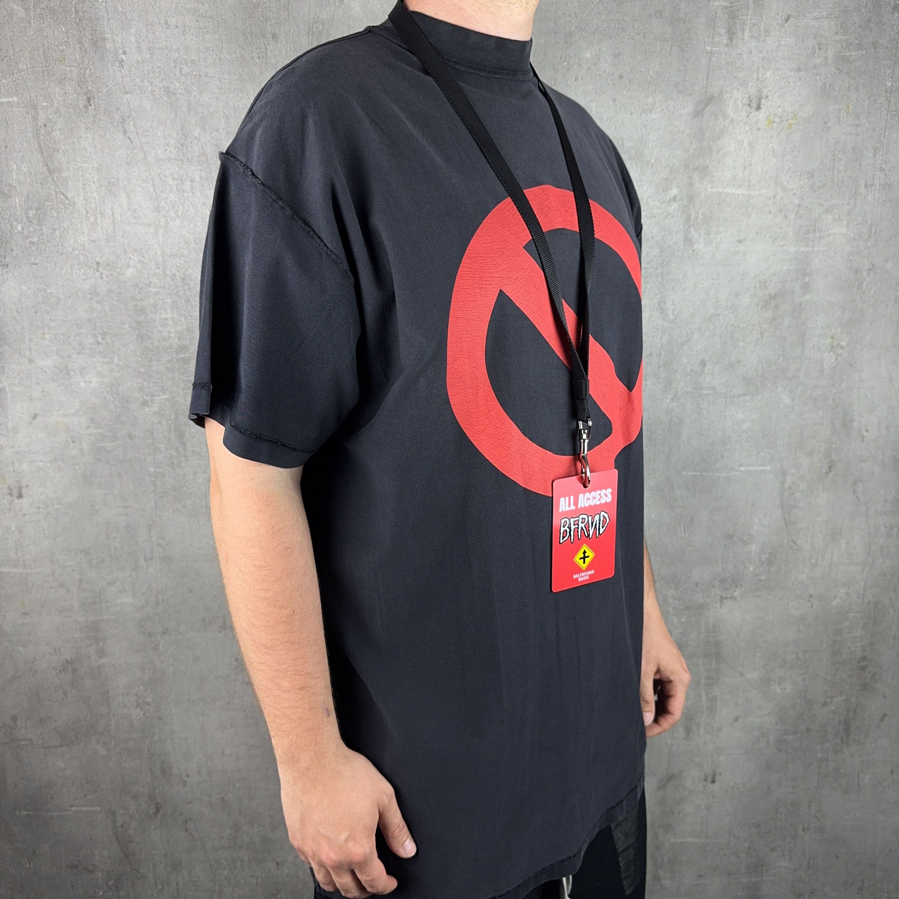 Balenciaga BALENCIAGA BFRND Inside Out Oversized Tshirt Limited Edition Size US S / EU 44-46 / 1 - 4 Thumbnail