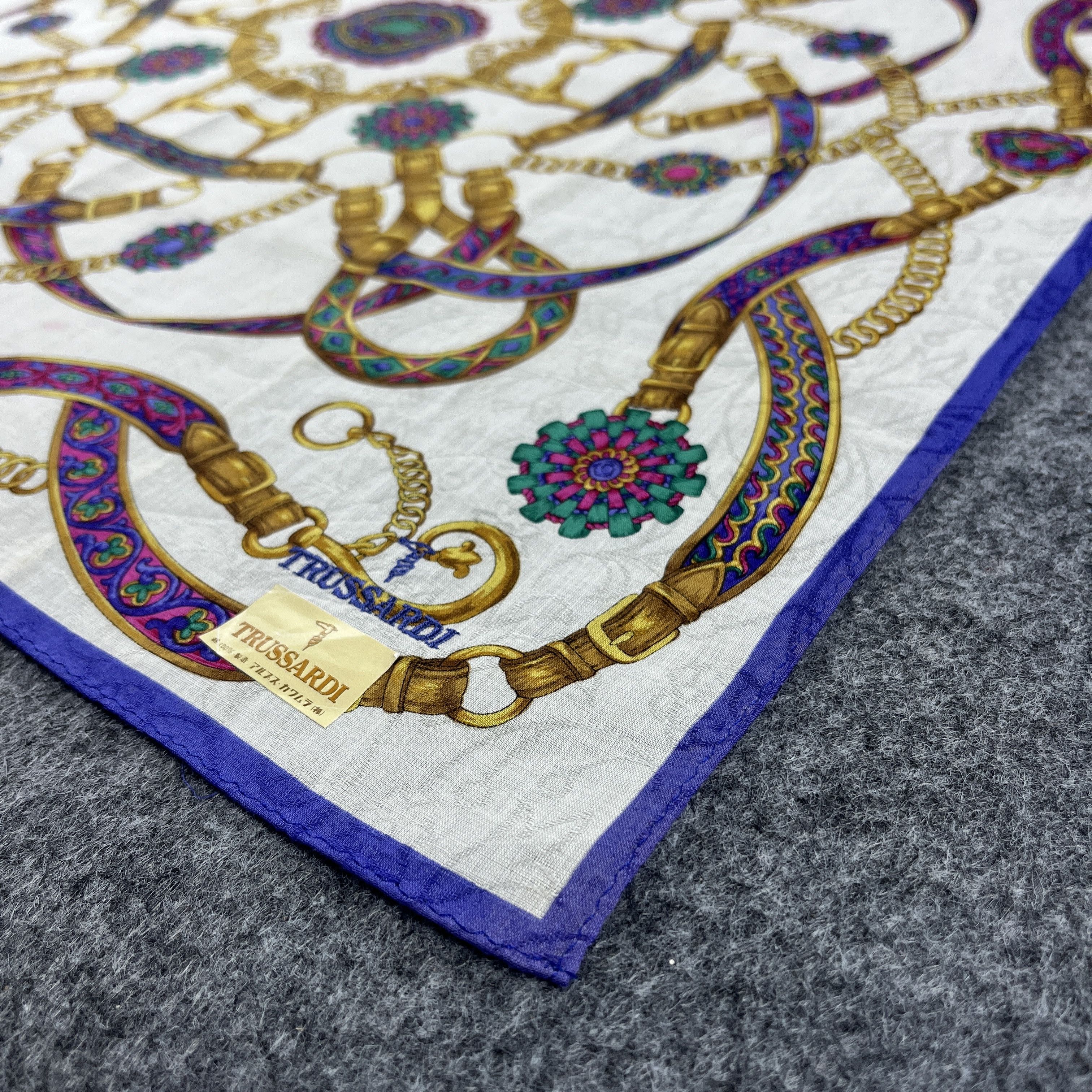 Trussardi × Vintage Trussardi Handkerchief / Bandana / Neckerchief B377 Size ONE SIZE - 4 Thumbnail