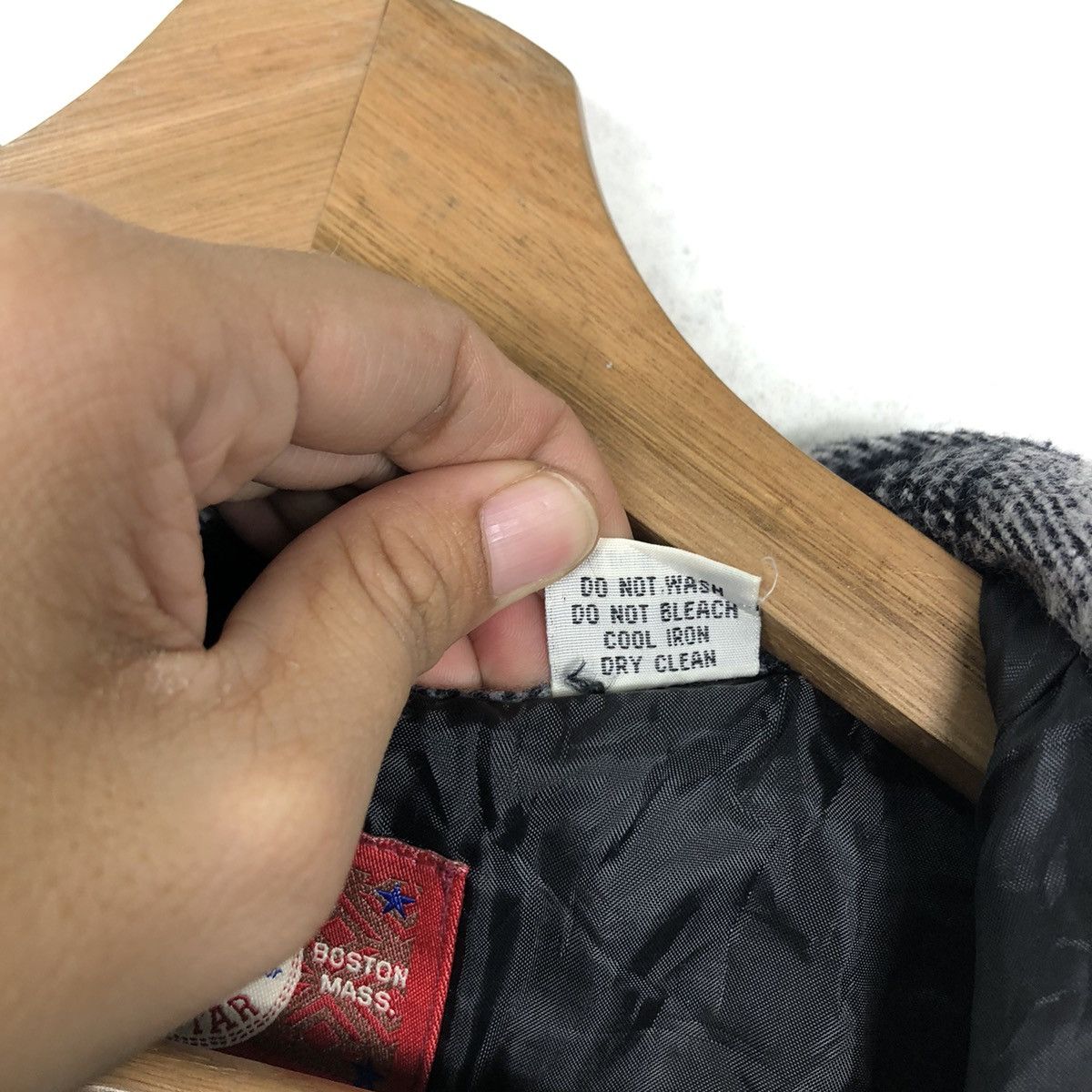 Flannel 🔥90’s Vintage Wool Flannel Jacket Converse USA Boston Mass Size US L / EU 52-54 / 3 - 15 Thumbnail