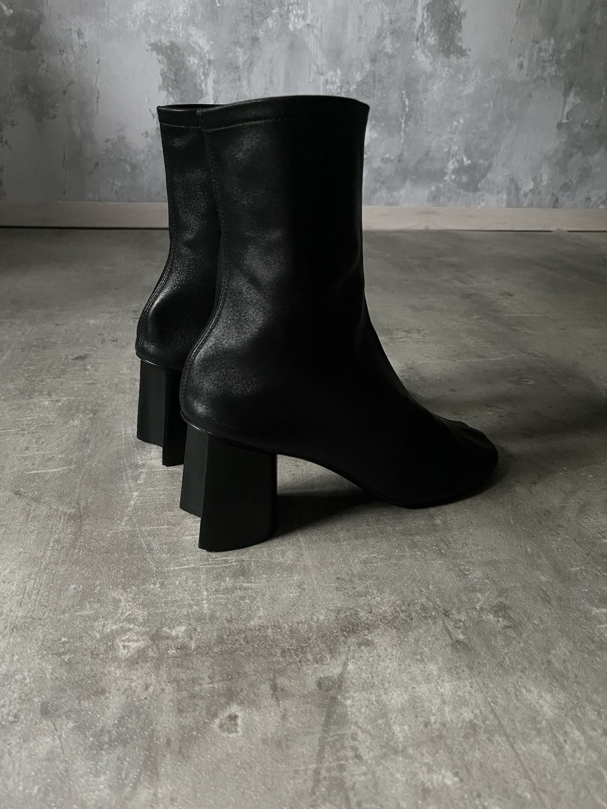 Balenciaga Balenciaga F/W 2022 Glove Boots leather black Size US 9 / EU 42 - 1 Thumbnail
