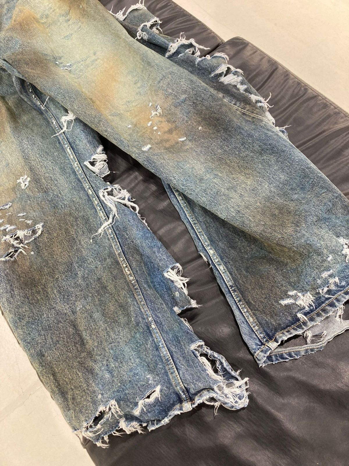 Balenciaga o1w1db10525 Super Destroyed Baggy Jeans Pant in Blue Size US 30 / EU 46 - 9 Thumbnail