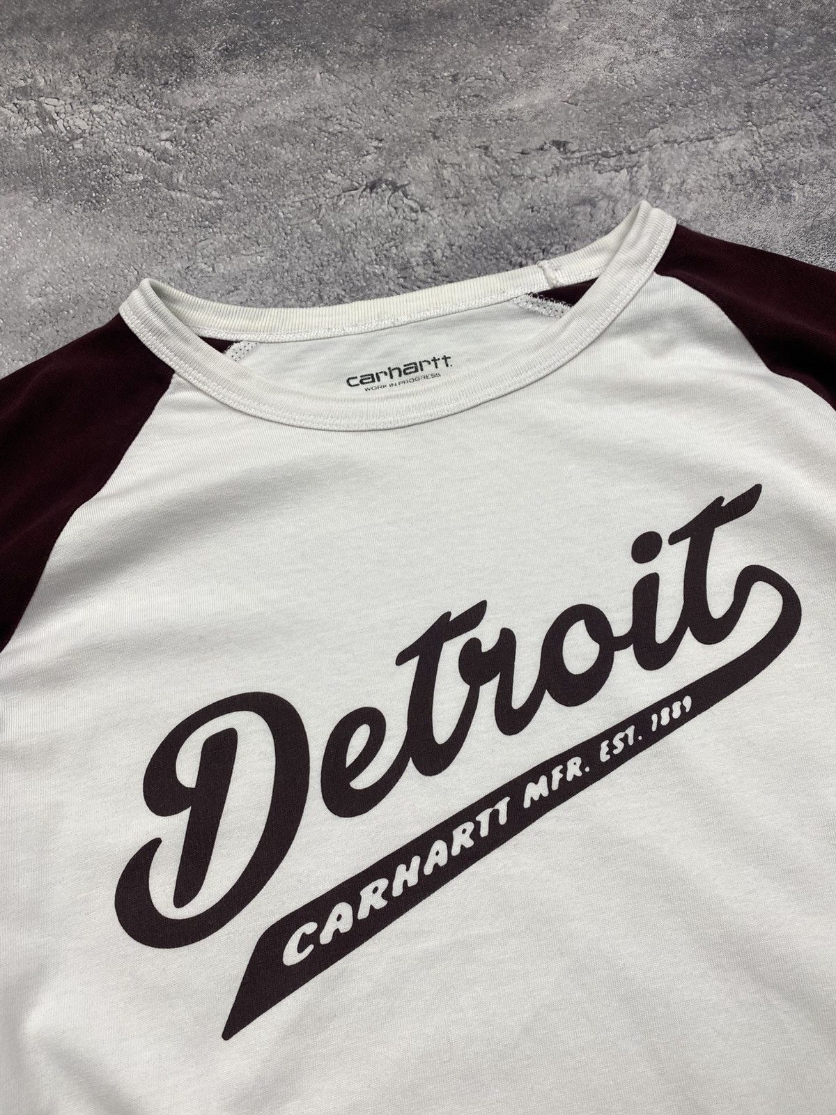 Carhartt Vintage Carhartt Detroit Michigan Y2K Longsleeve T-Shirt Size US L / EU 52-54 / 3 - 4 Thumbnail