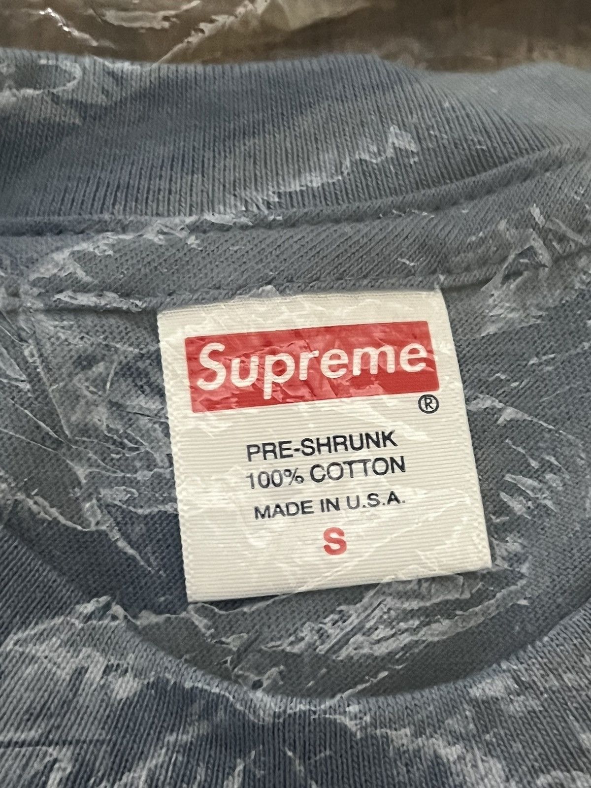 Supreme Supreme Save The World Tee Size US S / EU 44-46 / 1 - 3 Thumbnail