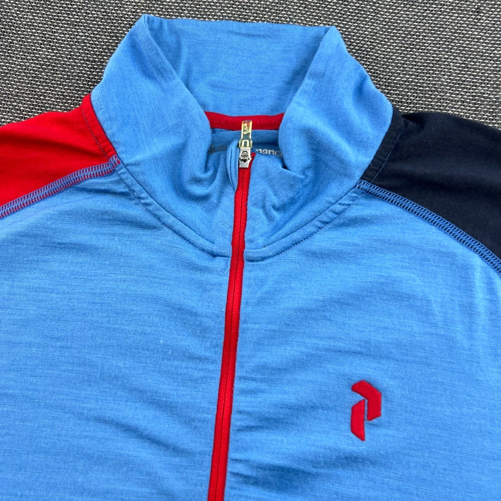 Peak Performance Peak Performance Base Layer Shirt Womens Large 50% Merino Wool Outdoor Hiking Shirt Mens? Size L / US 10 / IT 46 - 4 Thumbnail