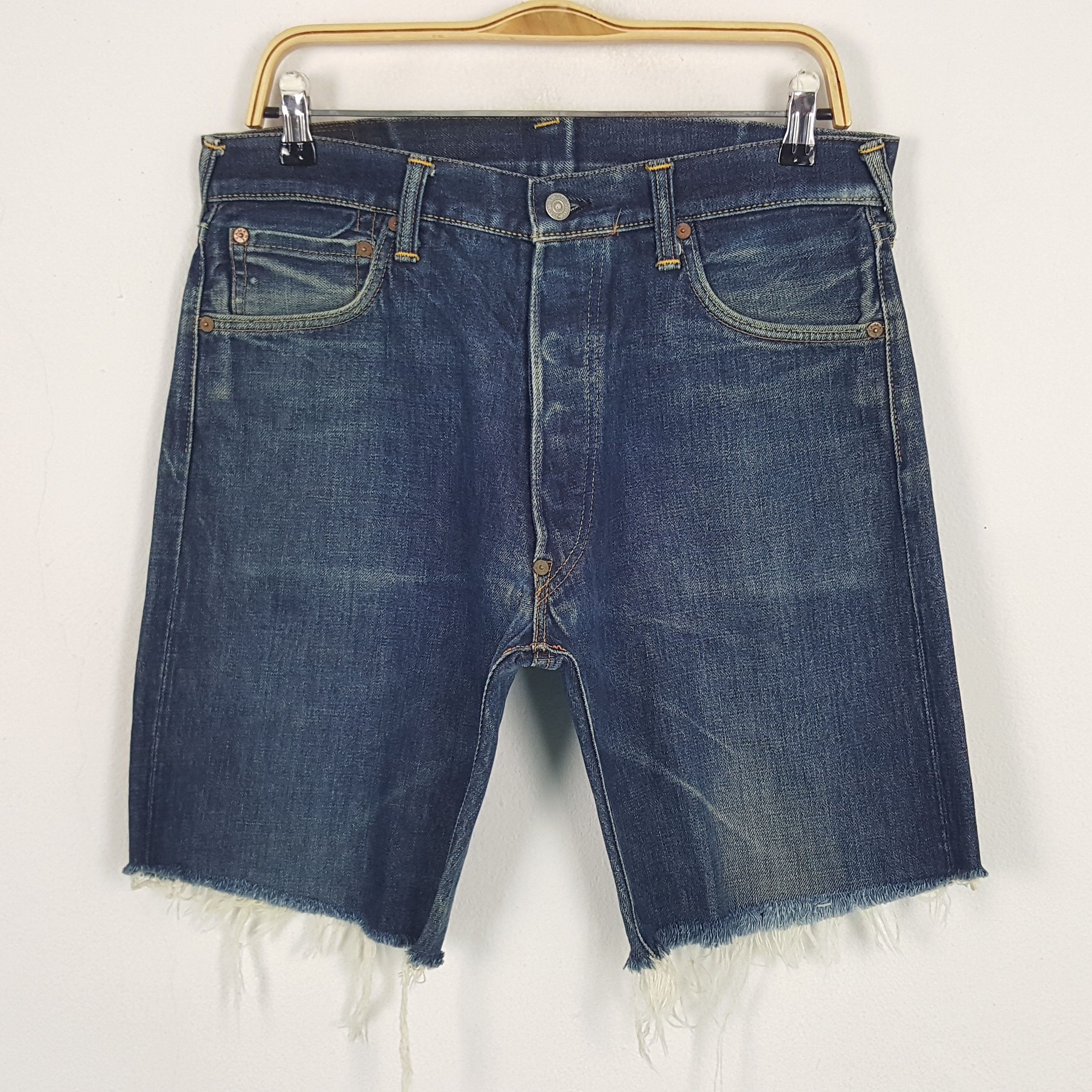 Evisu × Japanese Brand × Vintage Vintage Evisu Japan Selvedge Custom Art Daicock Shorts Jeans Size US 33 - 3 Thumbnail