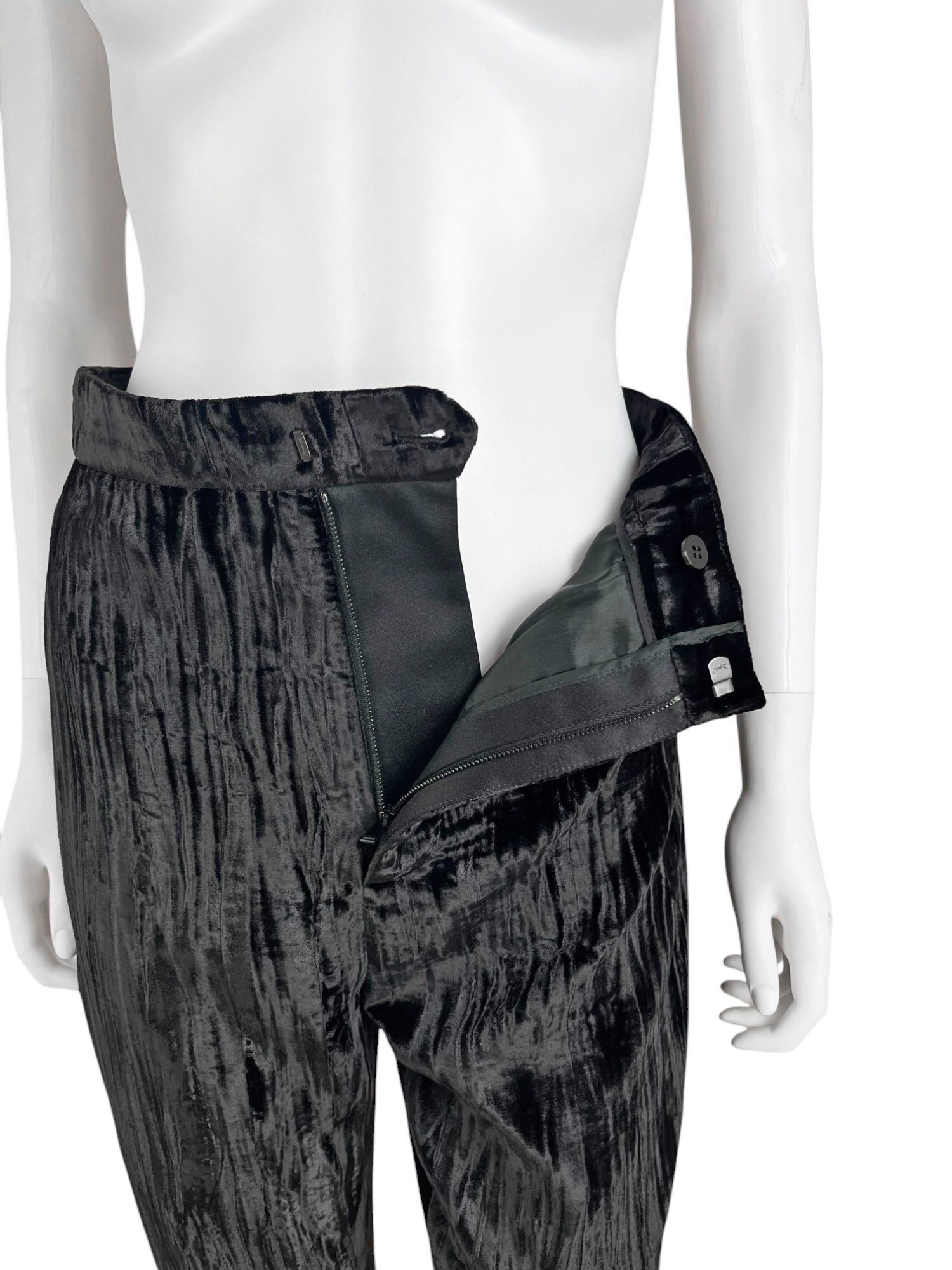 Saint Laurent Paris by Anthony Vaccarello F/W 2018 Black Velvet Pants Size 26" / US 2 / IT 38 - 6 Thumbnail