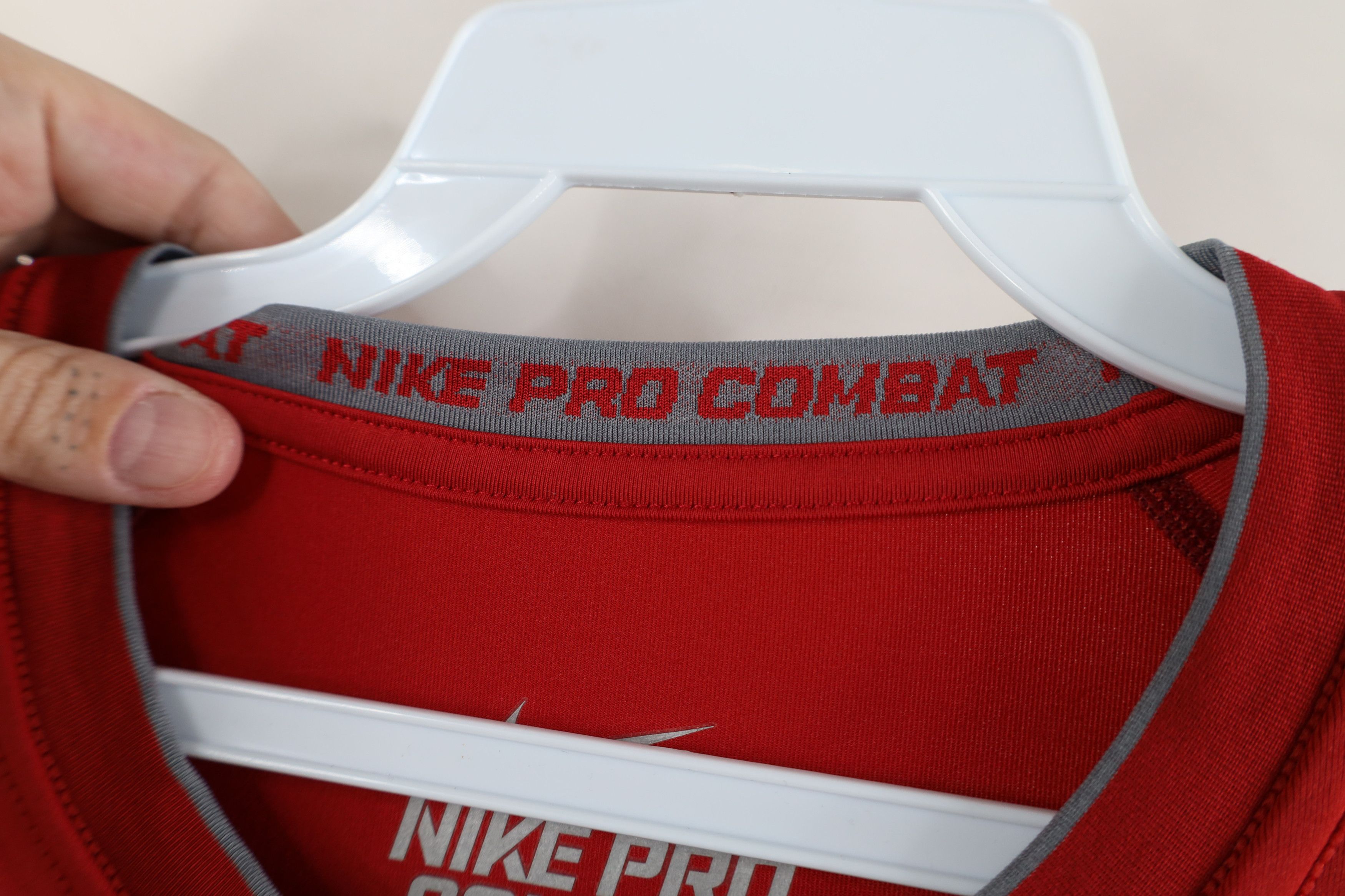 Nike Nike Pro Combat Compression Training Gym T-Shirt Red Size US L / EU 52-54 / 3 - 9 Thumbnail
