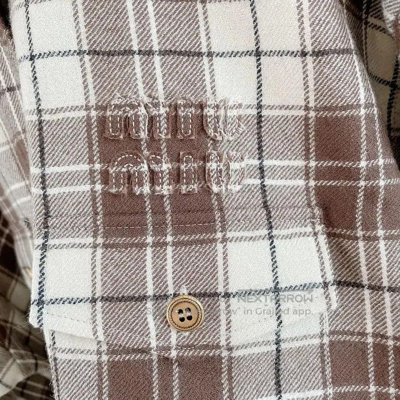 Miu Miu Miu Miu Brown Check Wool Jacket for Women . Size S / US 4 / IT 40 - 3 Thumbnail