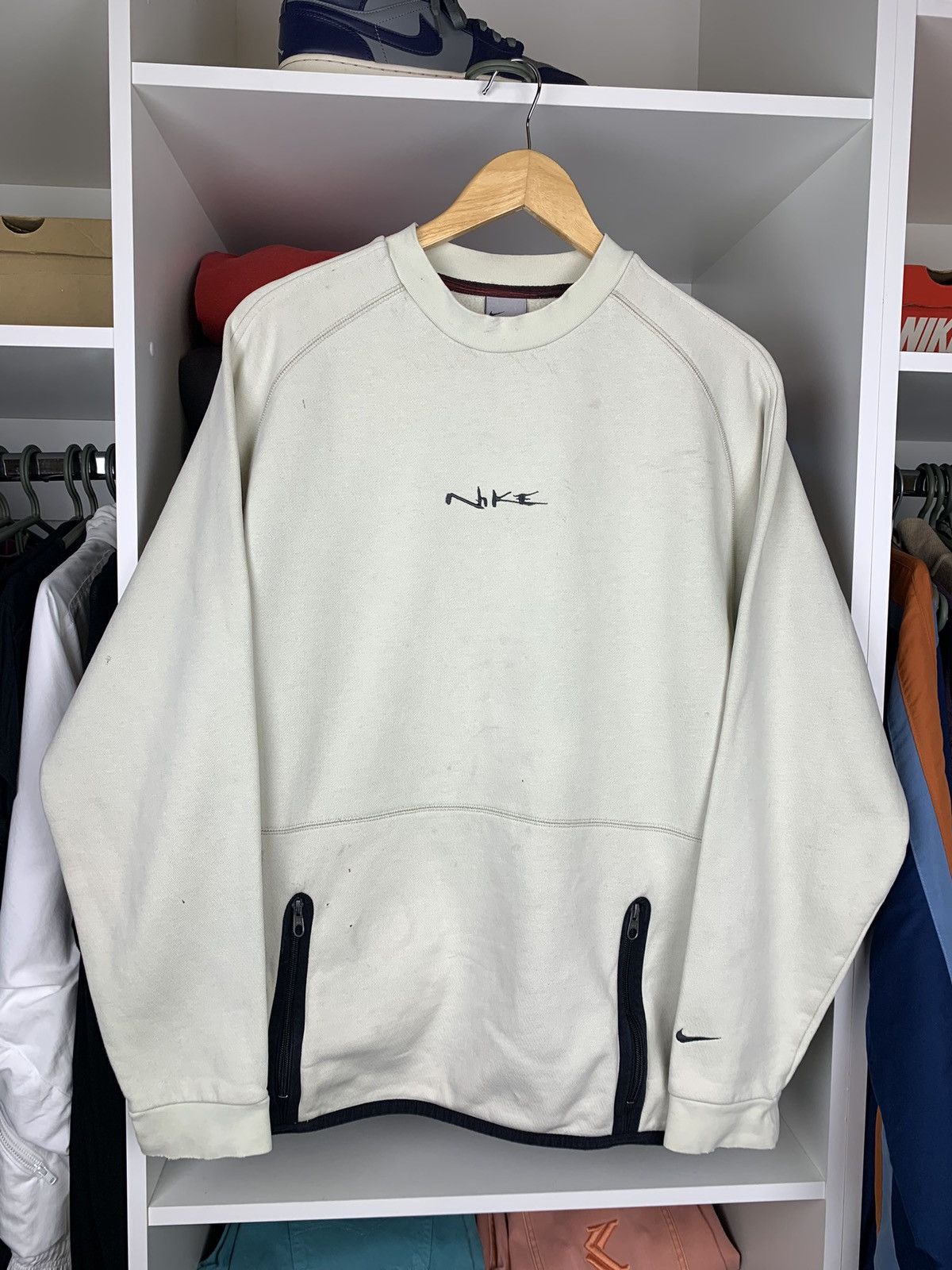 Vintage Vintage Nike Center Logo Sweatshirt Size US M / EU 48-50 / 2 - 1 Thumbnail