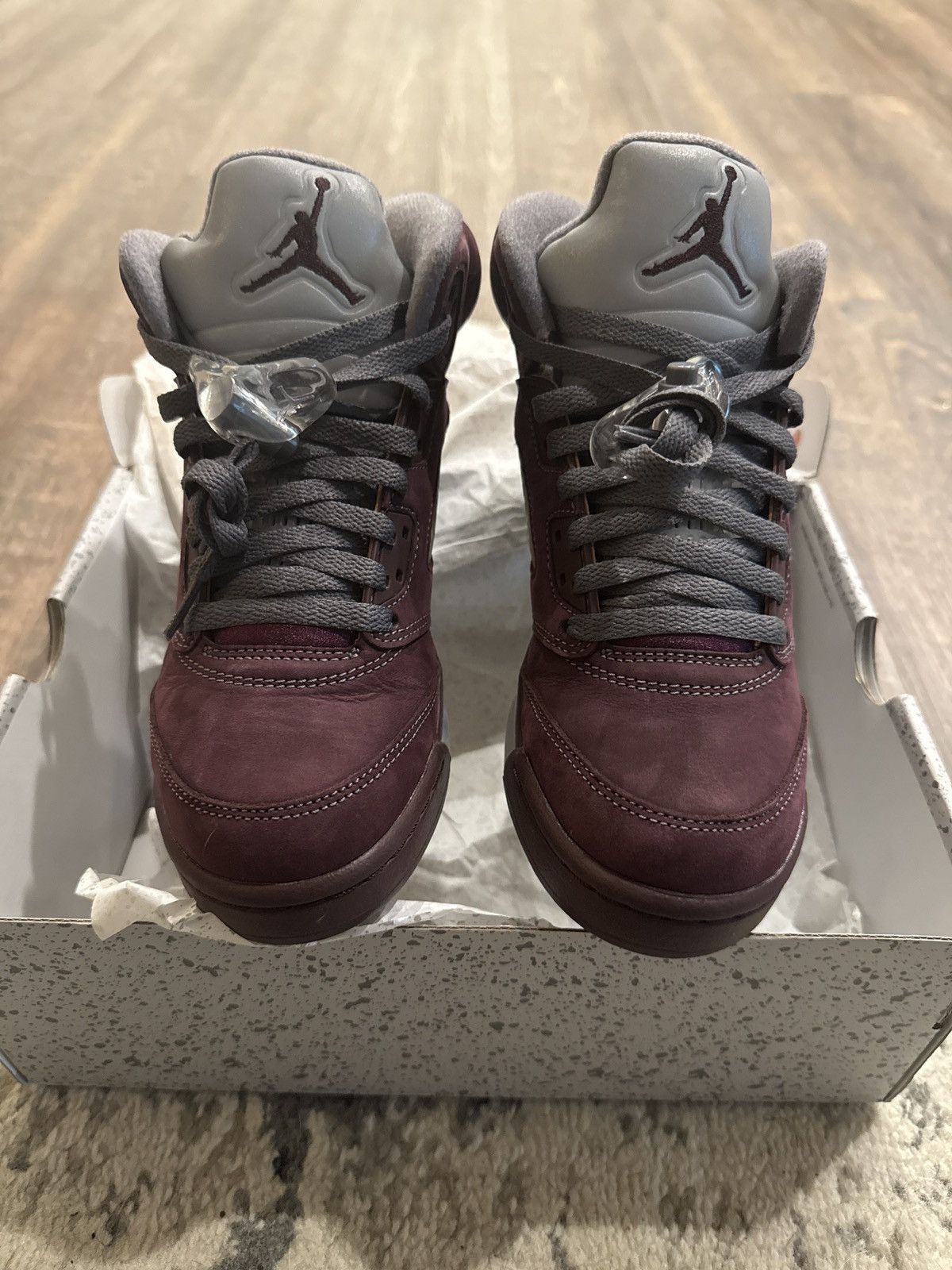 Jordan Brand Air Jordan 5 Burgundy Size US 5 / EU 37 - 4 Thumbnail