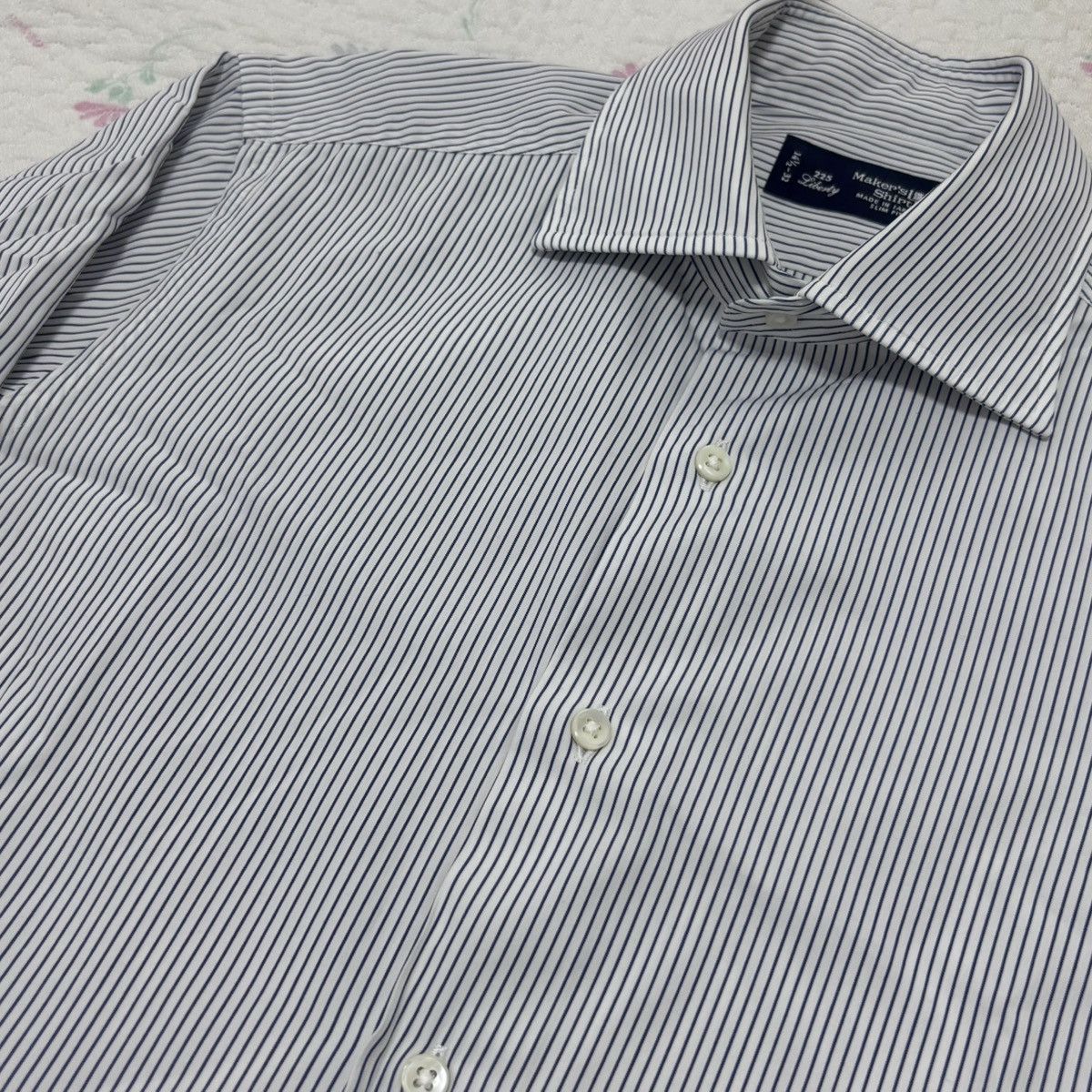 Maker’s Shirt Kamakura Striped Spread Collar Shirt in White, Men's — image 3 of 6