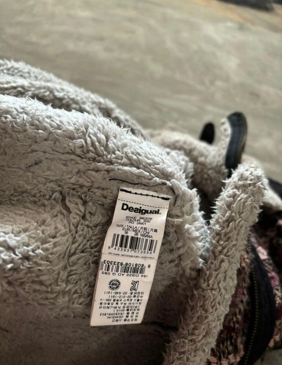 Le Grande Bleu (L.G.B.) DESIGUAL Women's Coat EU36 Wool Faux Fur Shearling Tweed Size XS / US 0-2 / IT 36-38 - 10 Thumbnail