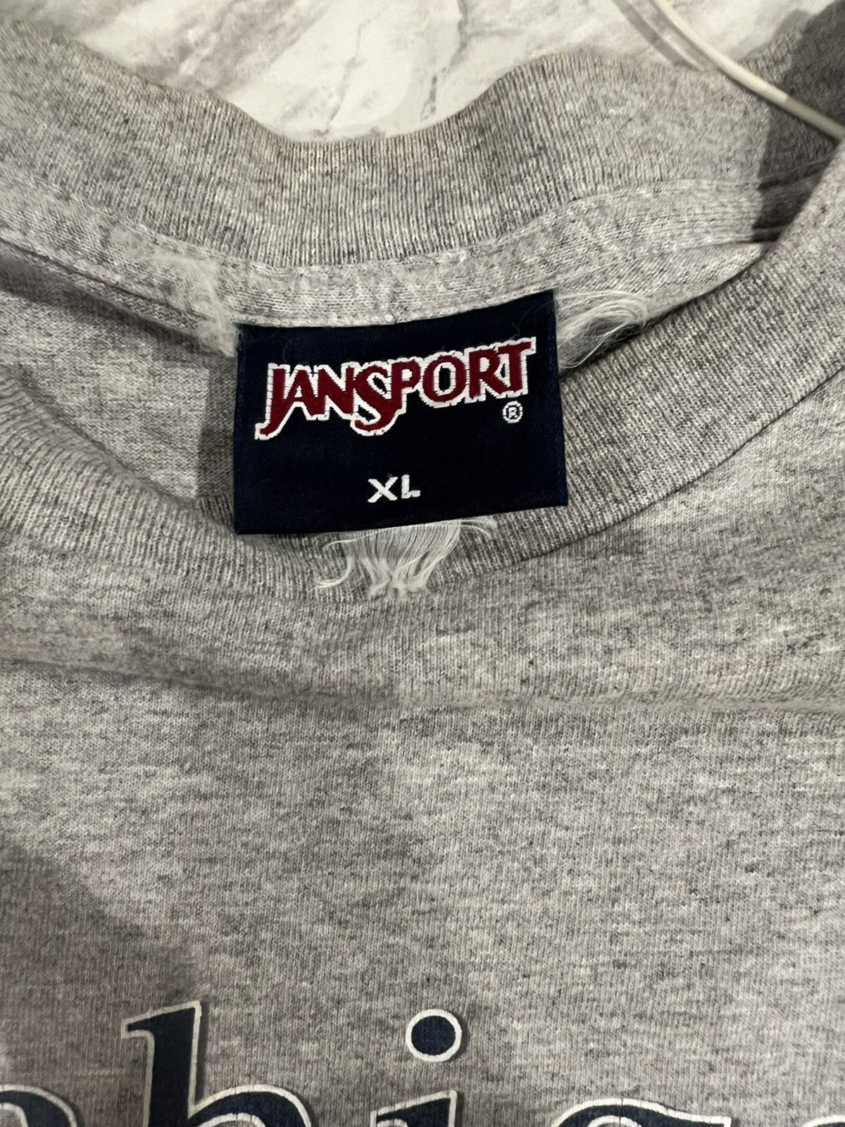 Vintage Jansport Grey Vintage Michigan T-Shirt Size US XL / EU 56 / 4 - 4 Thumbnail