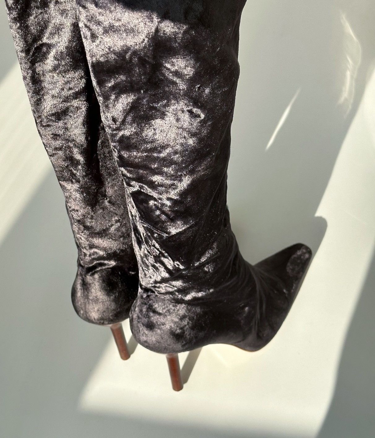 Gucci *sz38* GUCCI Tom Ford FW 1999 Velvet Stretch Boots runway Size US 8 / IT 38 - 10 Thumbnail