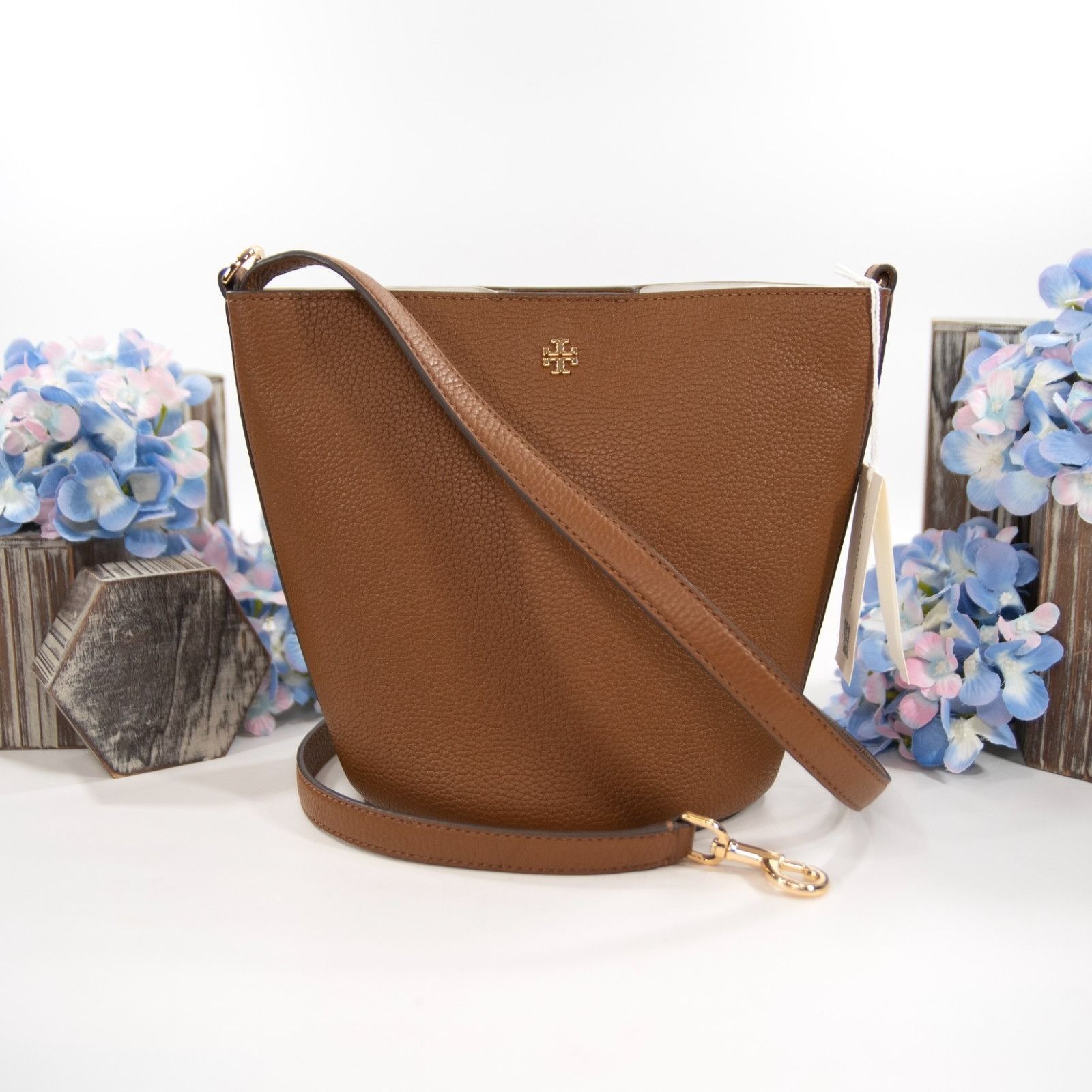Tory Burch Tory Burch Cortado Pebbled Leather Blake Bucket Crossbody Sh Size ONE SIZE - 1 Thumbnail