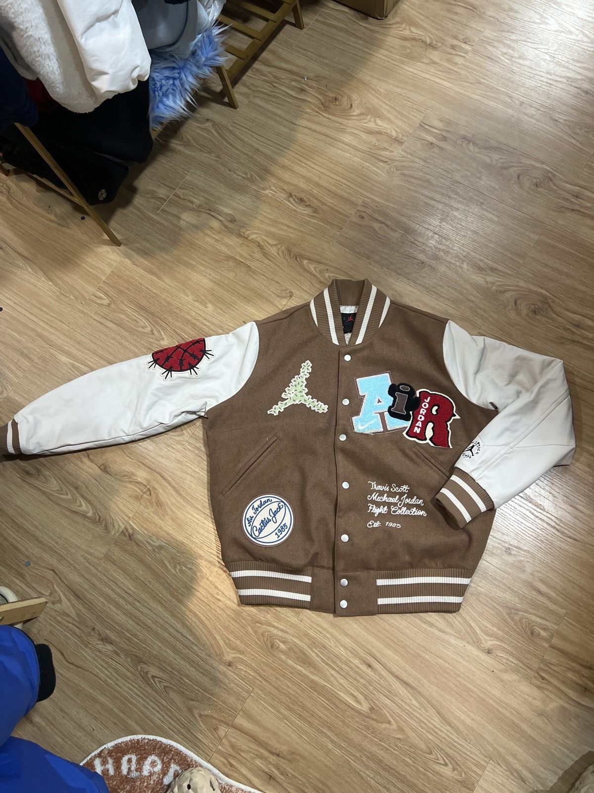 Jordan Brand × Travis Scott Cactus Jack x Jordan Varsity Jacket